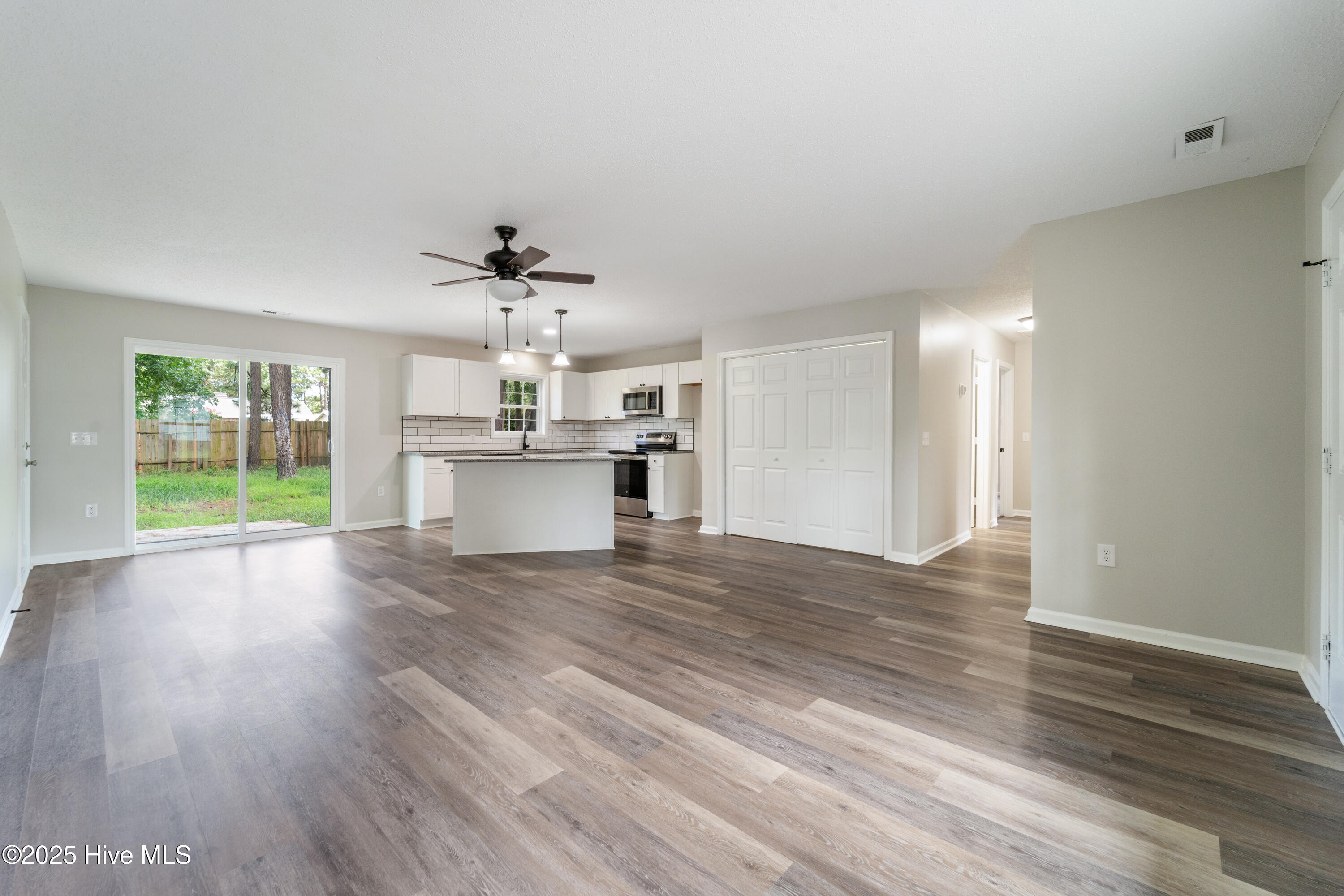 4351 Owendon Drive, Shallotte, NC 28470 – photo 7: DSC08388