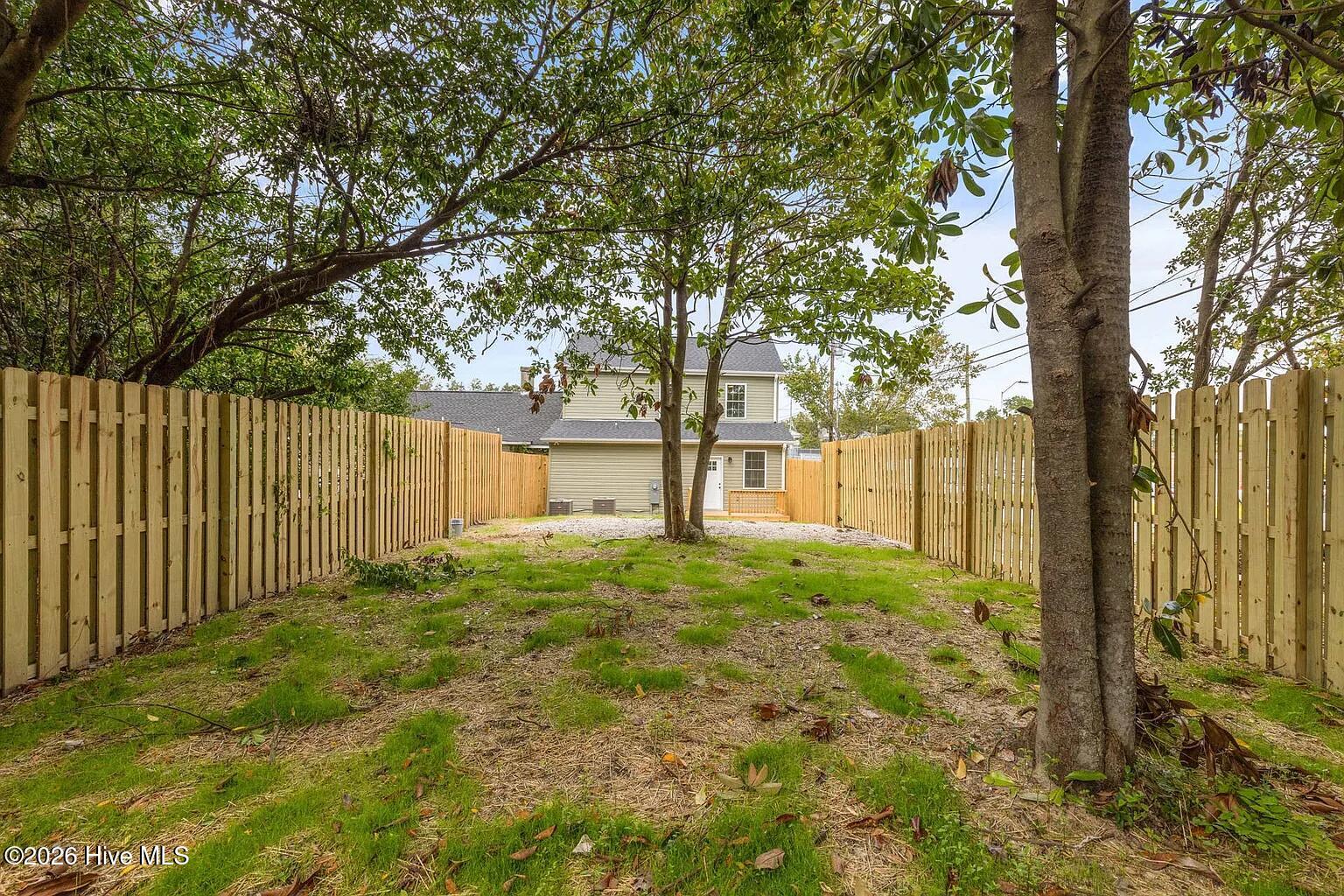 100569106 | Photo 36