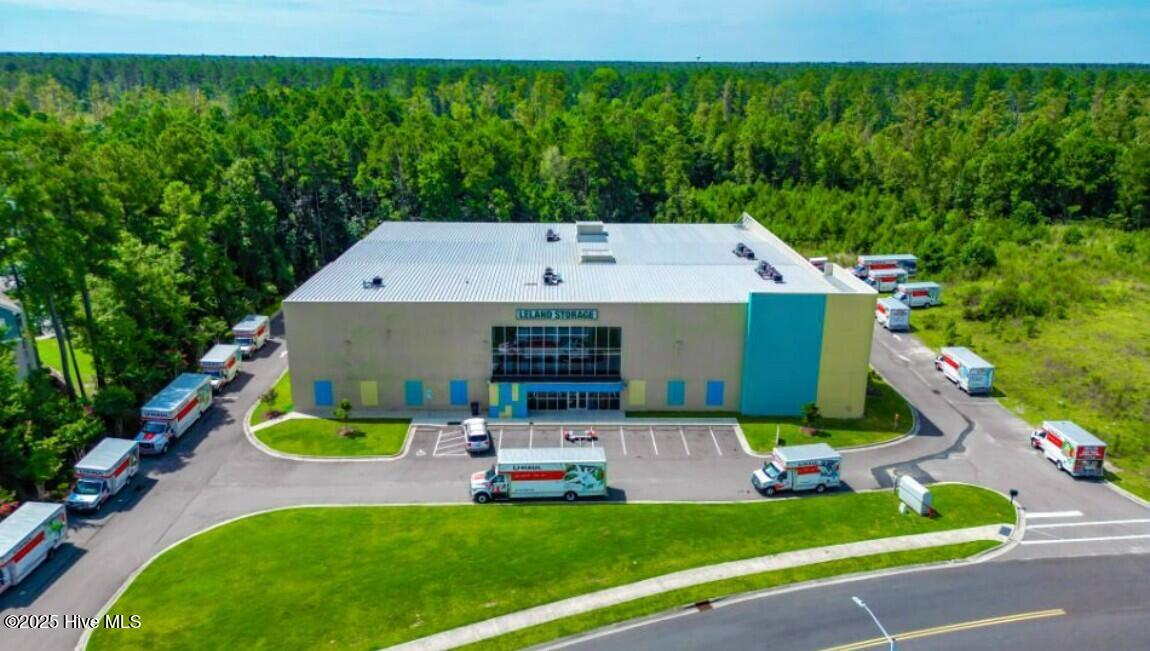 100538259 | Photo 37