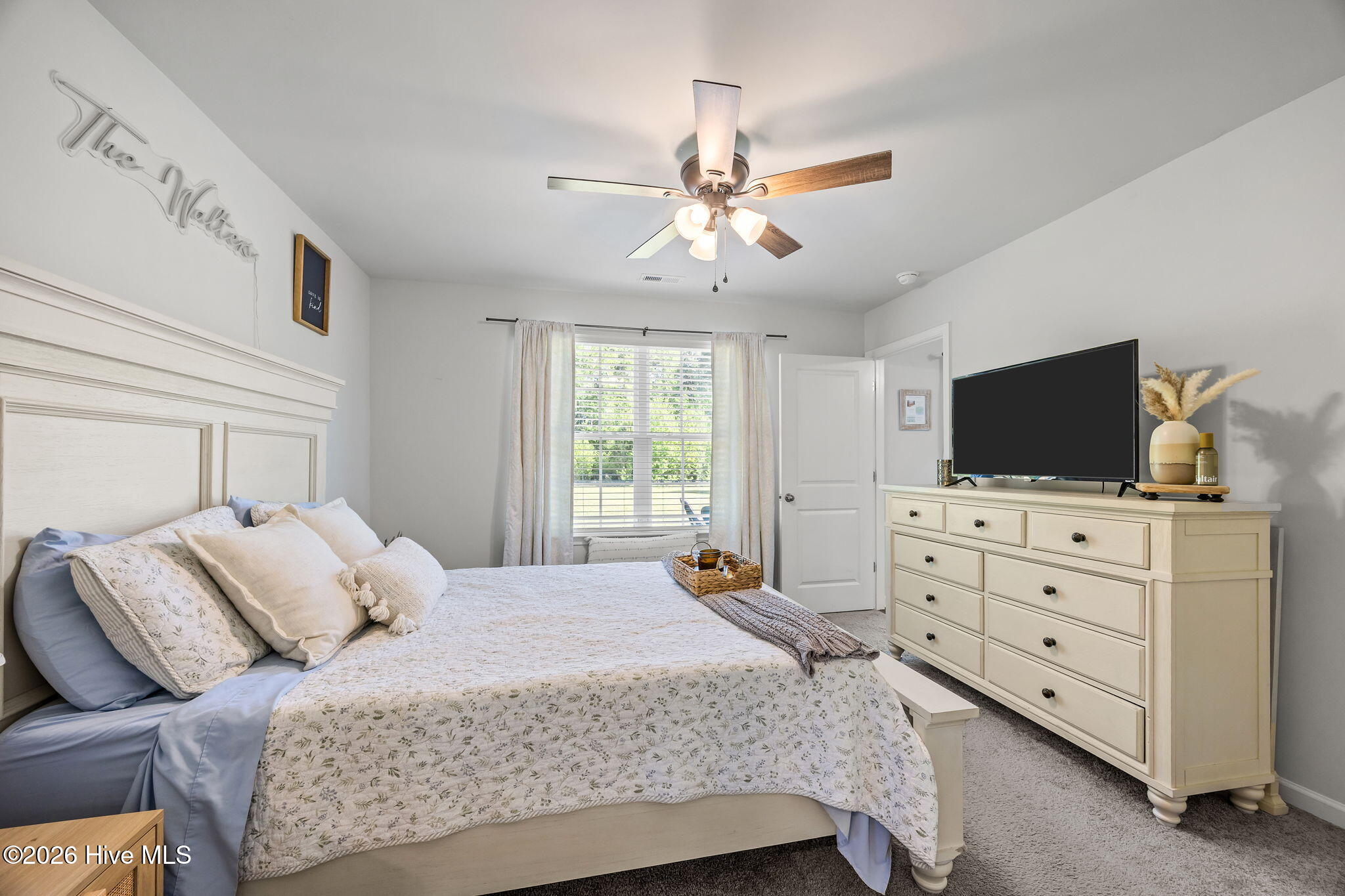 144 Bur Oaks Boulevard,Newport