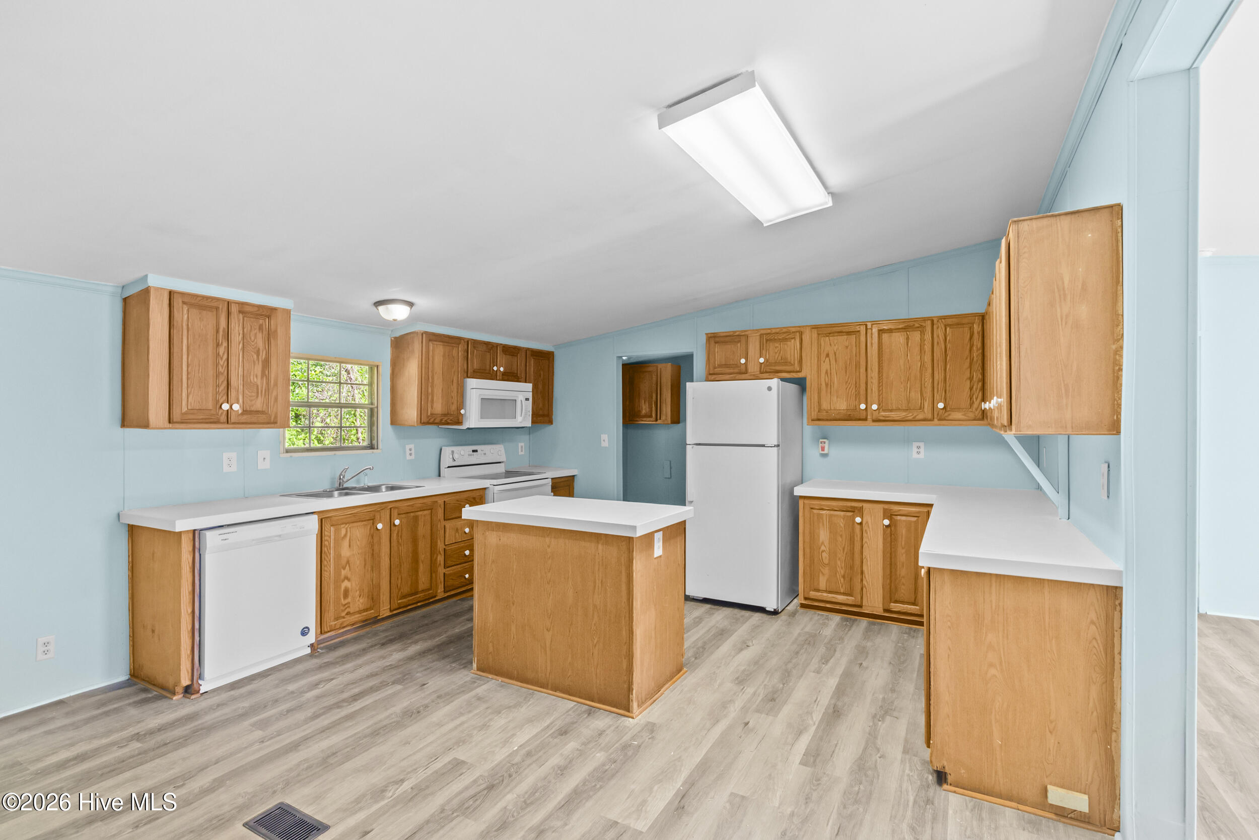 5520 County Line Road,New Bern