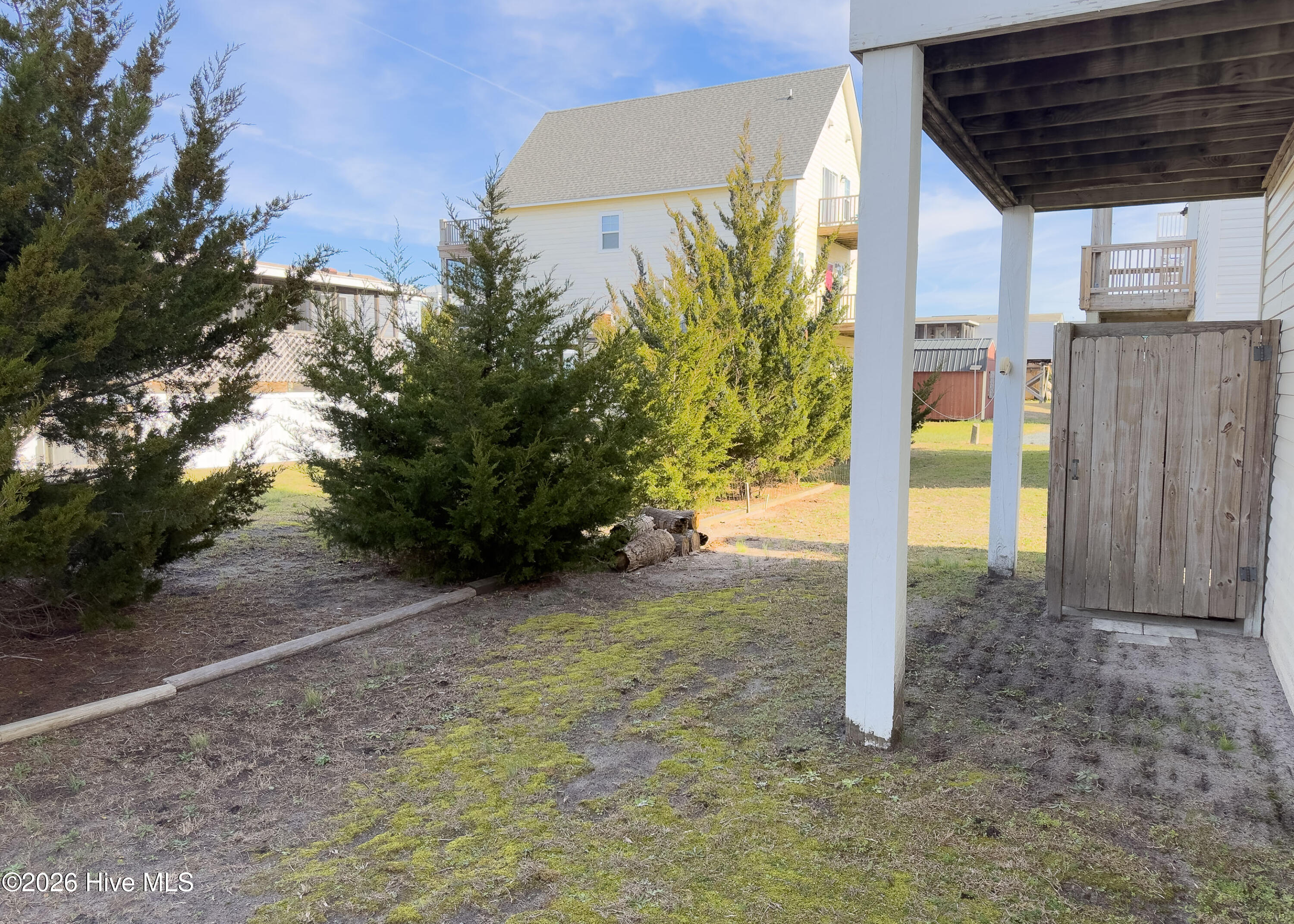 100550508 | Photo 30