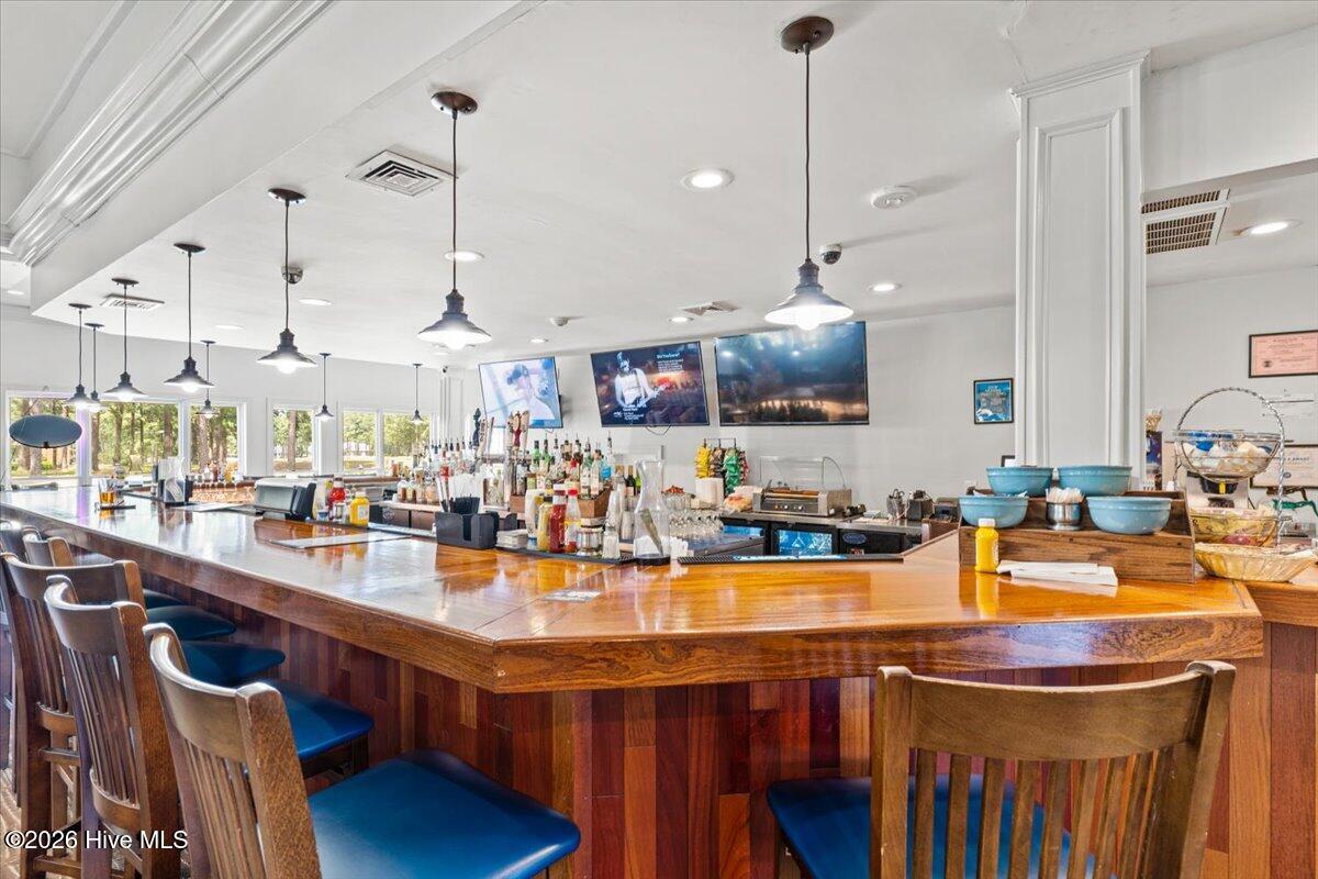 100551105 | Photo 39