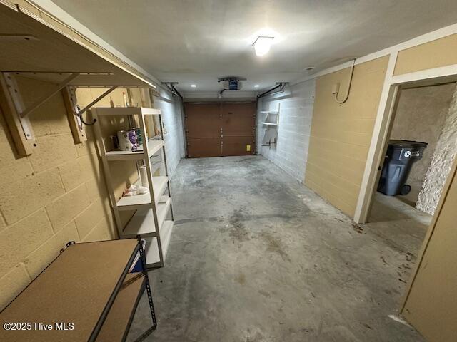 100510727 | Photo 16