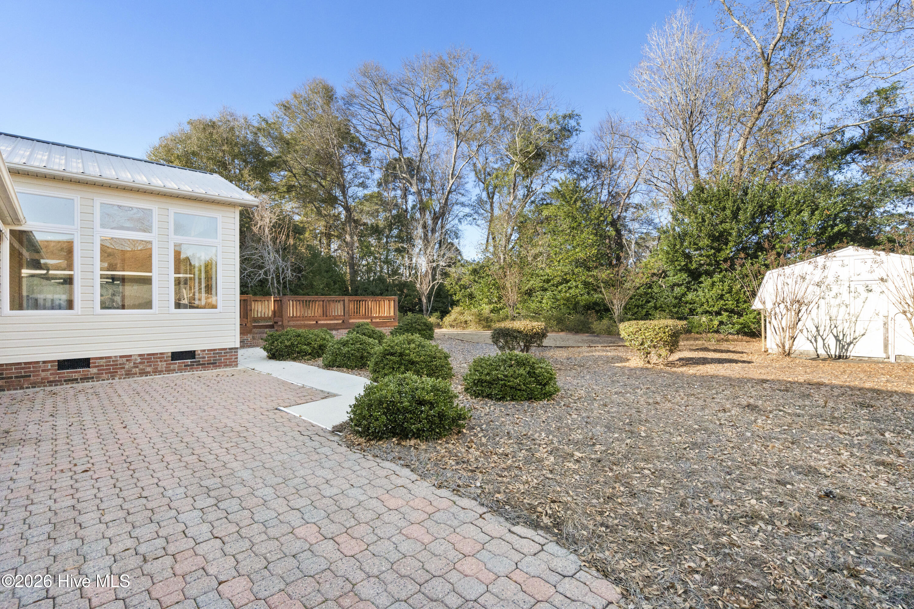 100549887 | Photo 76