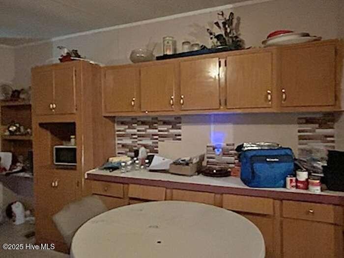 100545082 | Photo 12