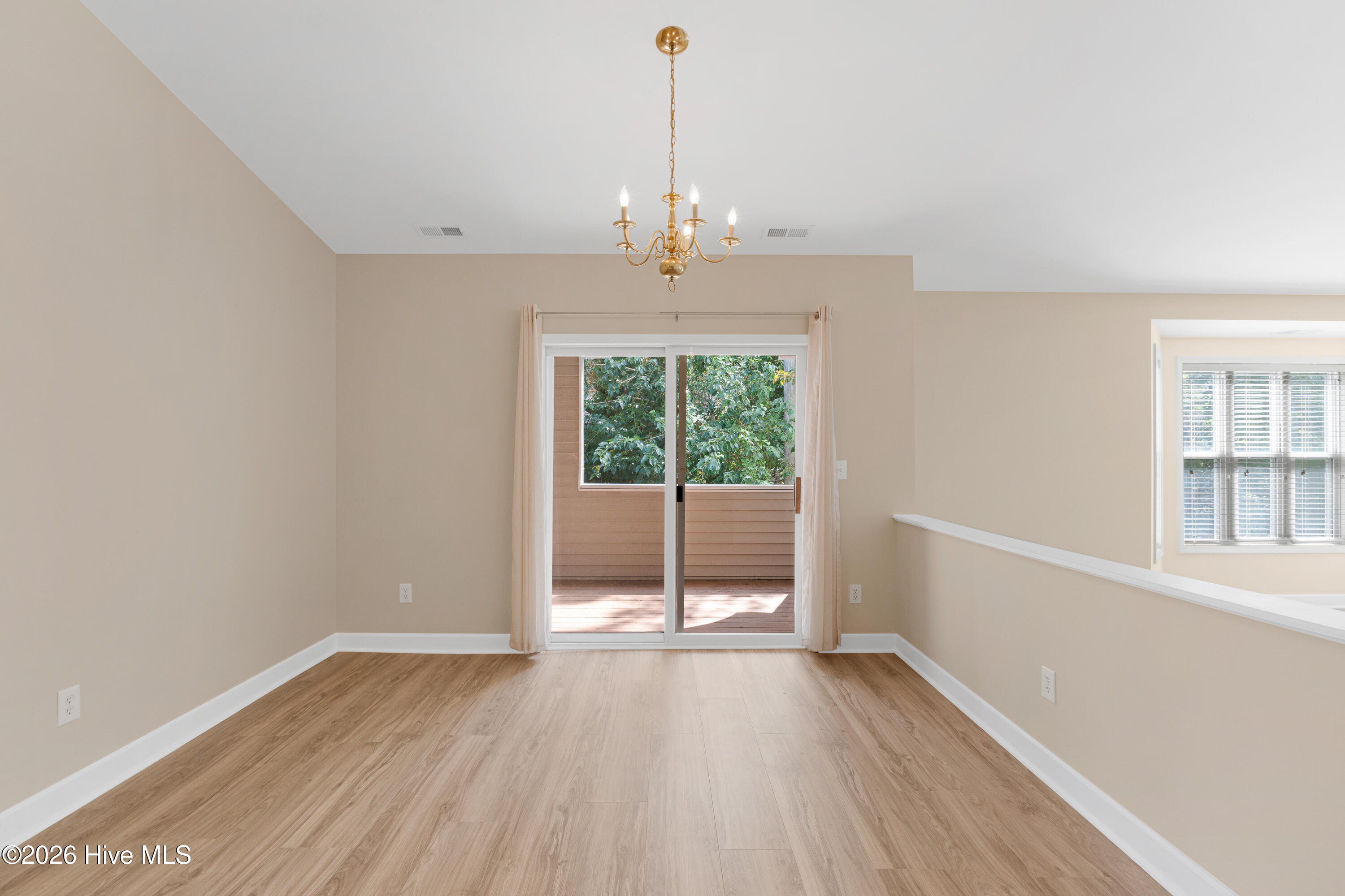 424 Commerce Avenue D, Bridgewood Condos,Morehead City