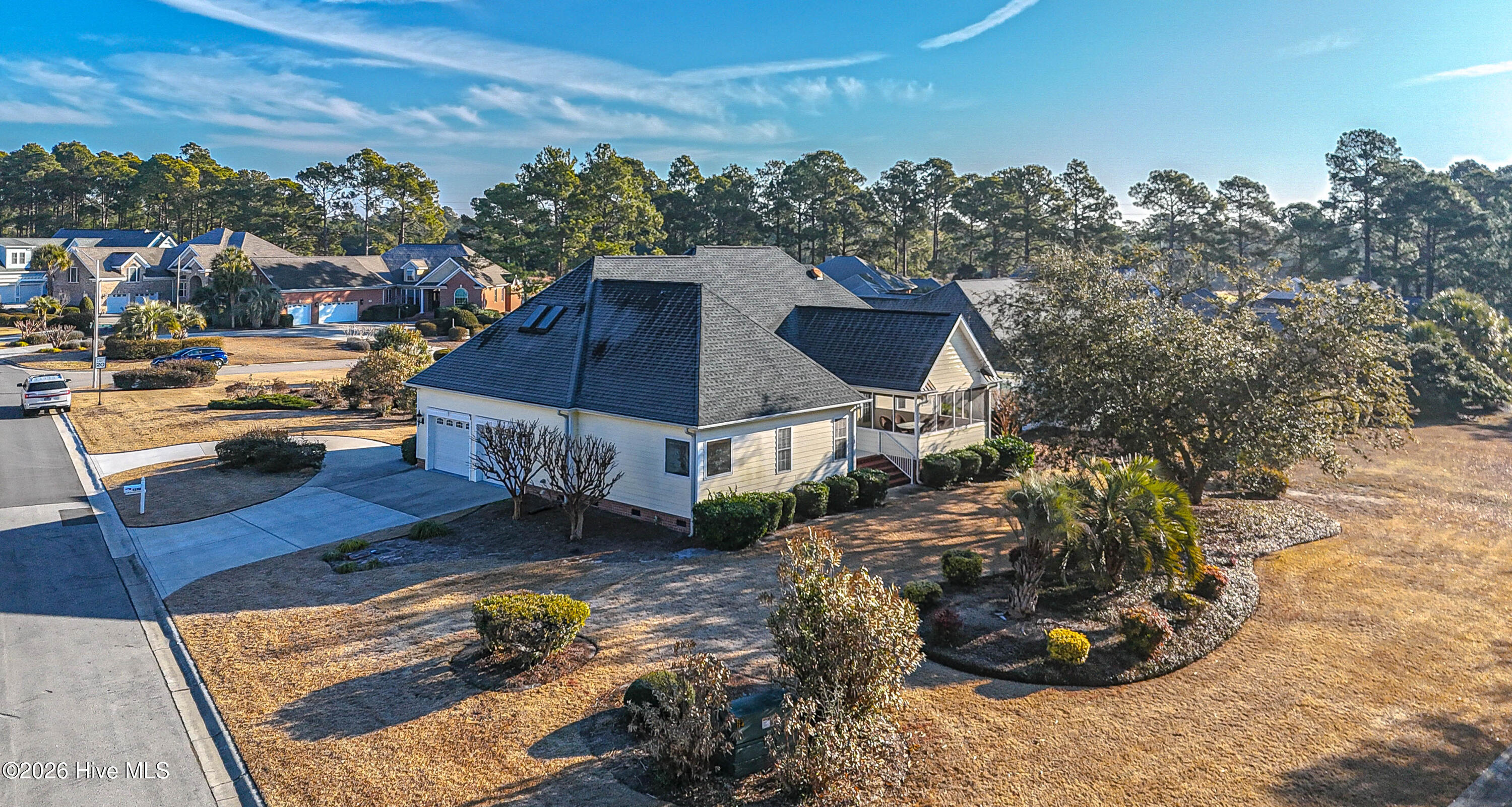 100553536 | Photo 70