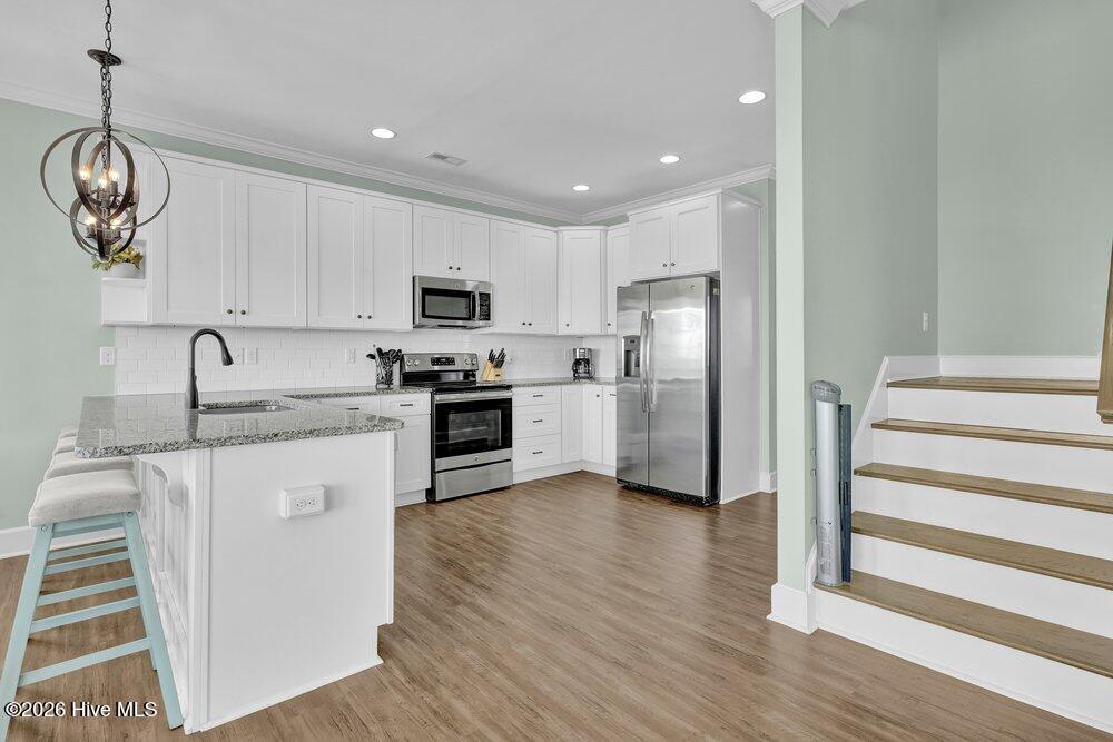 100564441 | Photo 11