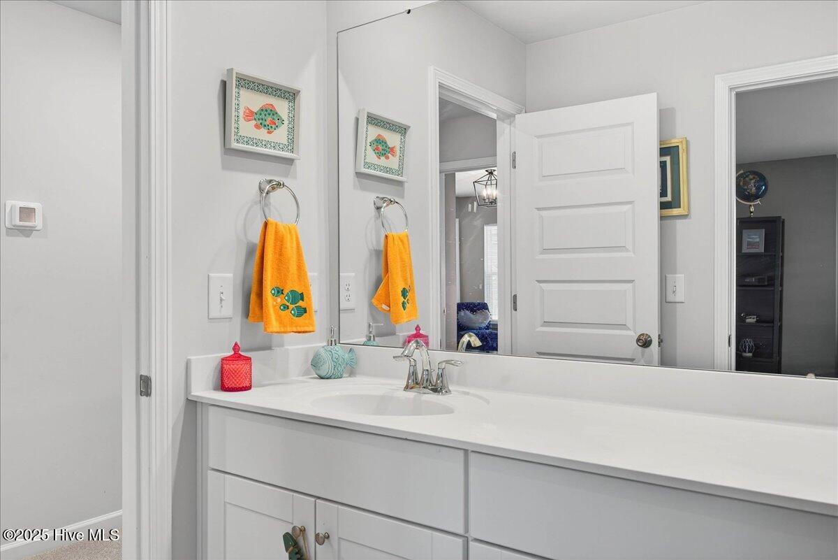 100542470 | Photo 33