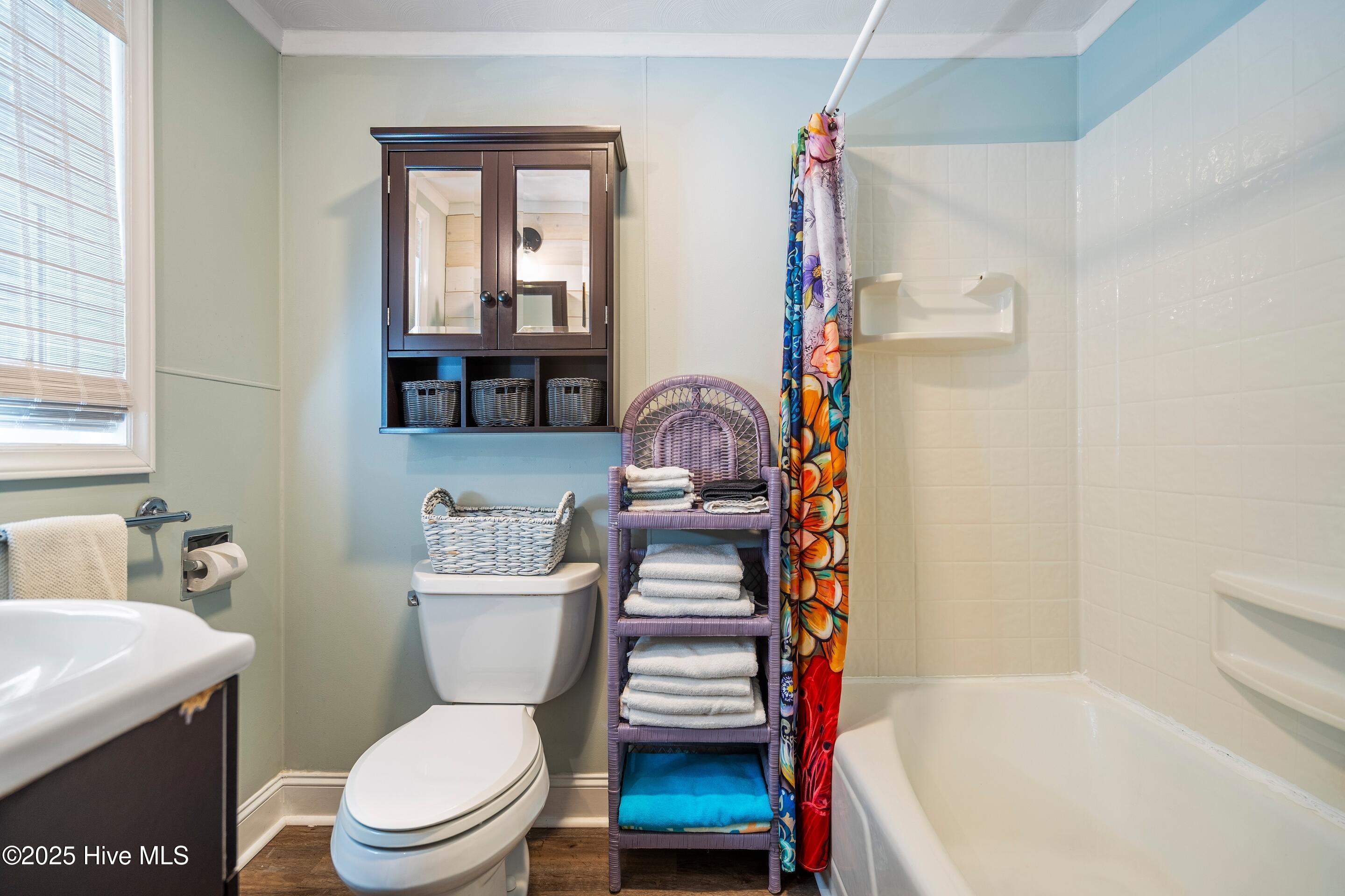 100535367 | Photo 12