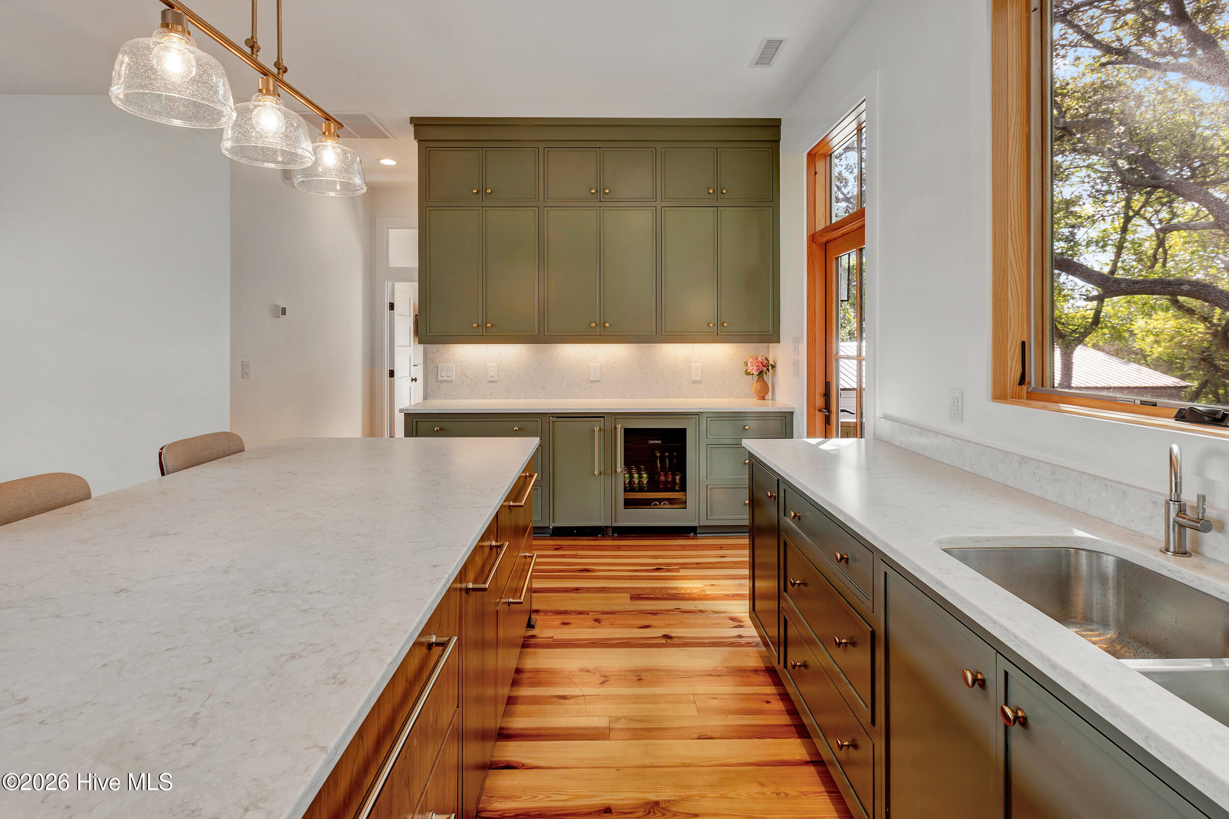5709 Landing 