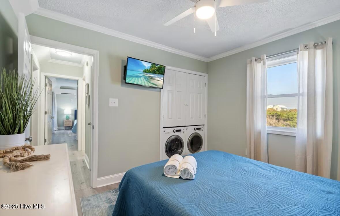 100488865 | Photo 15