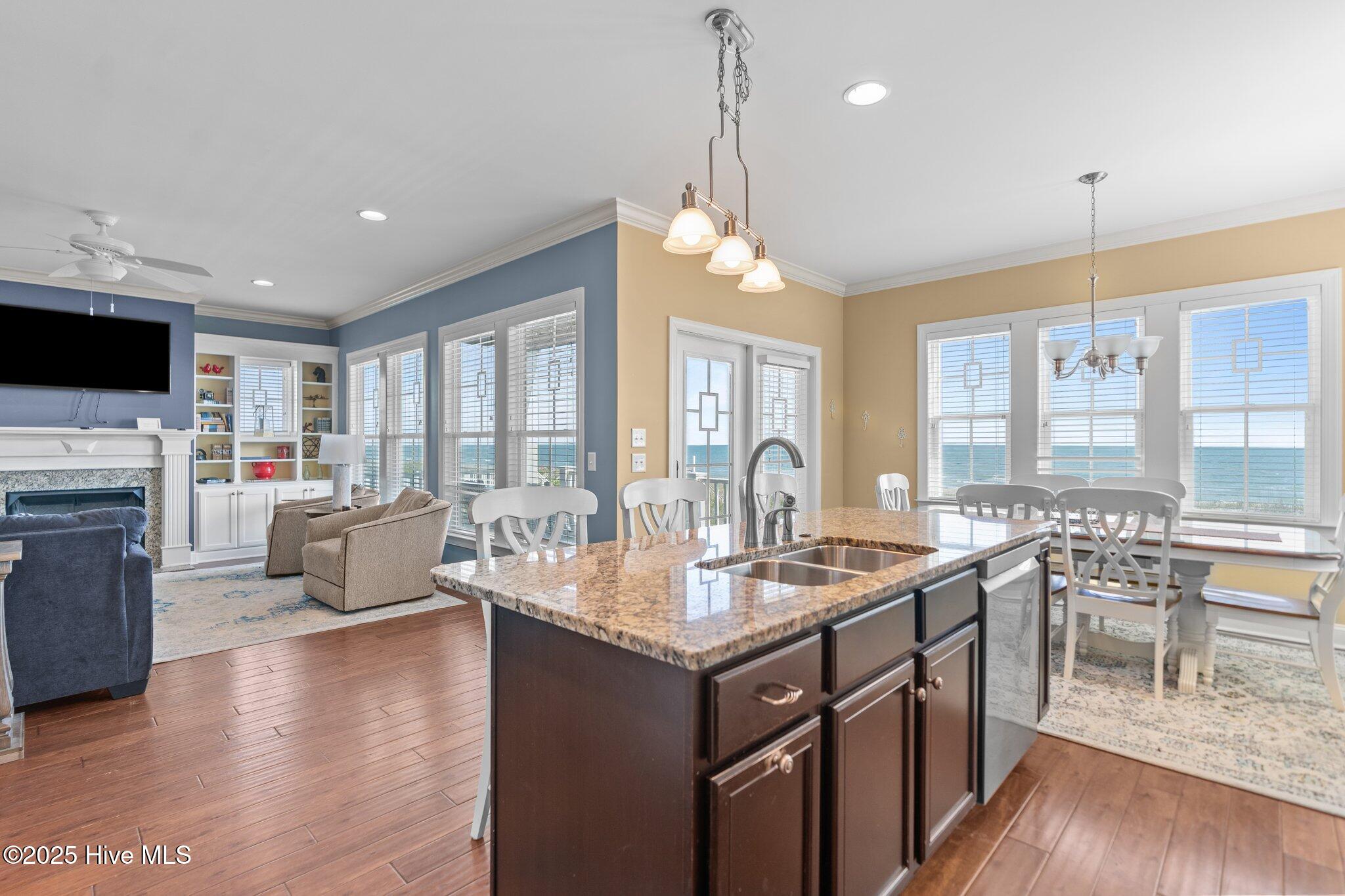 911 Ocean Boulevard W, Holden Beach, NC 28462 – photo 11: 7-web-or-mls-DSC09002