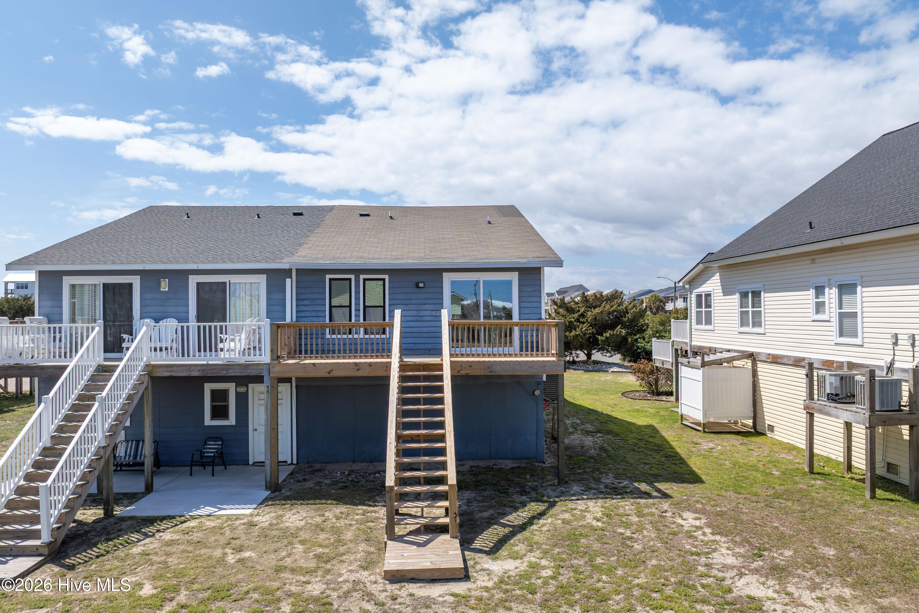 100489747 | Photo 20