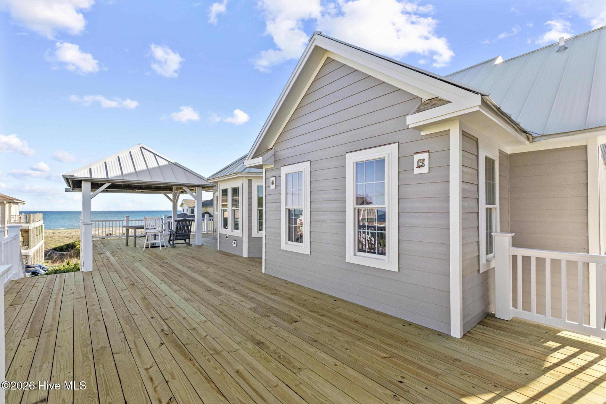 9813 Sandy Court,Emerald Isle