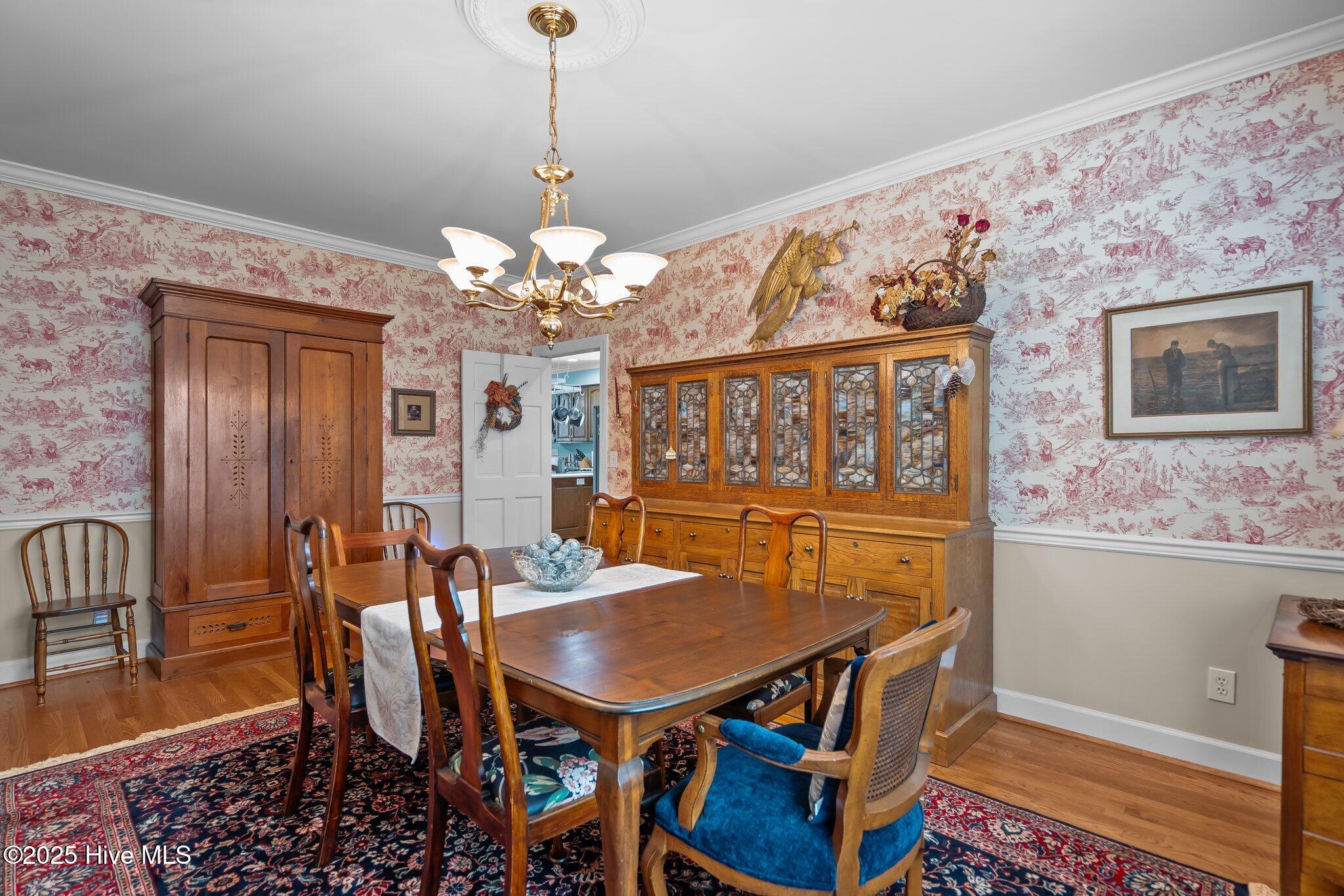 100507582 | Photo 16