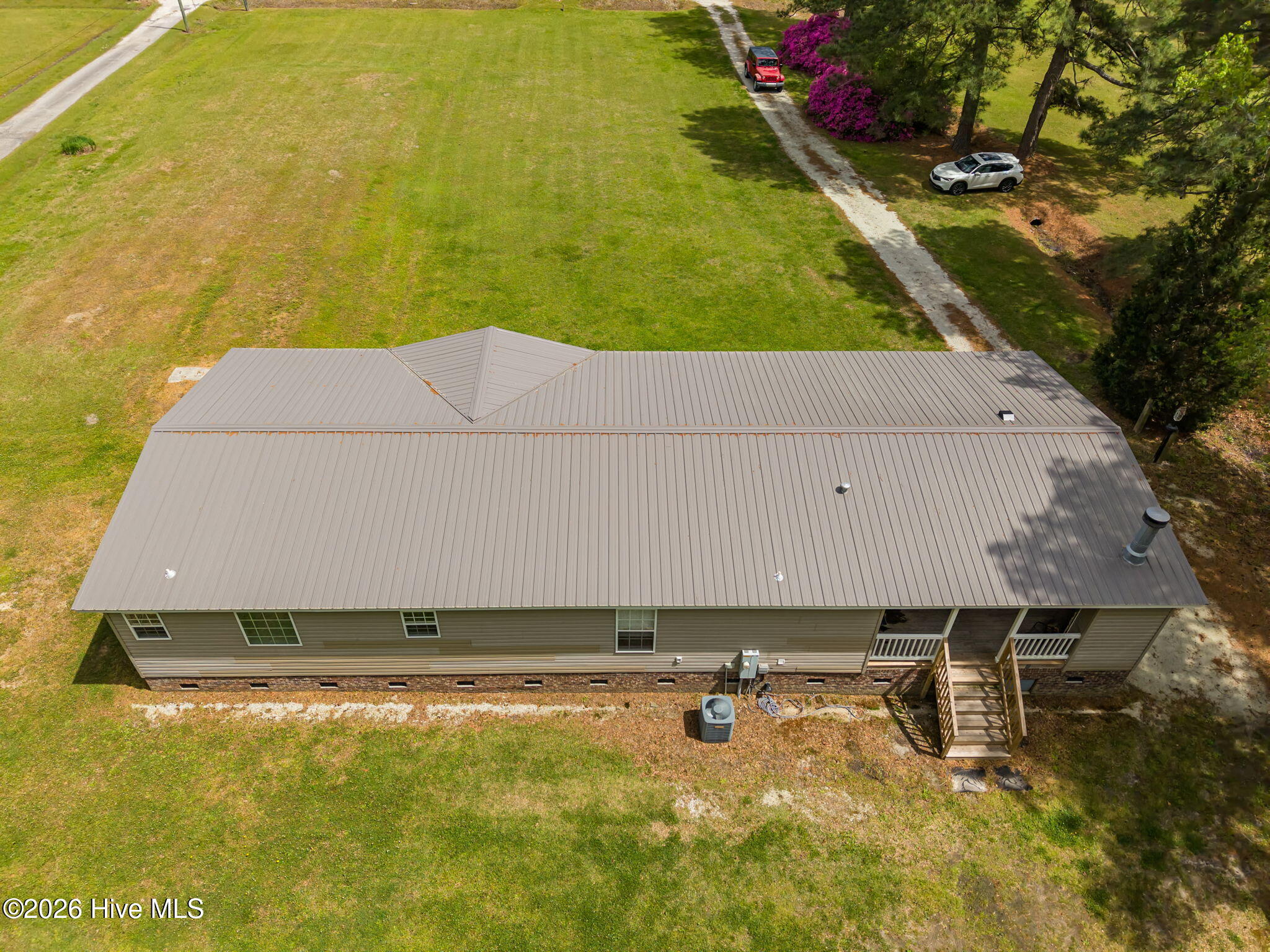 100566211 | Photo 44