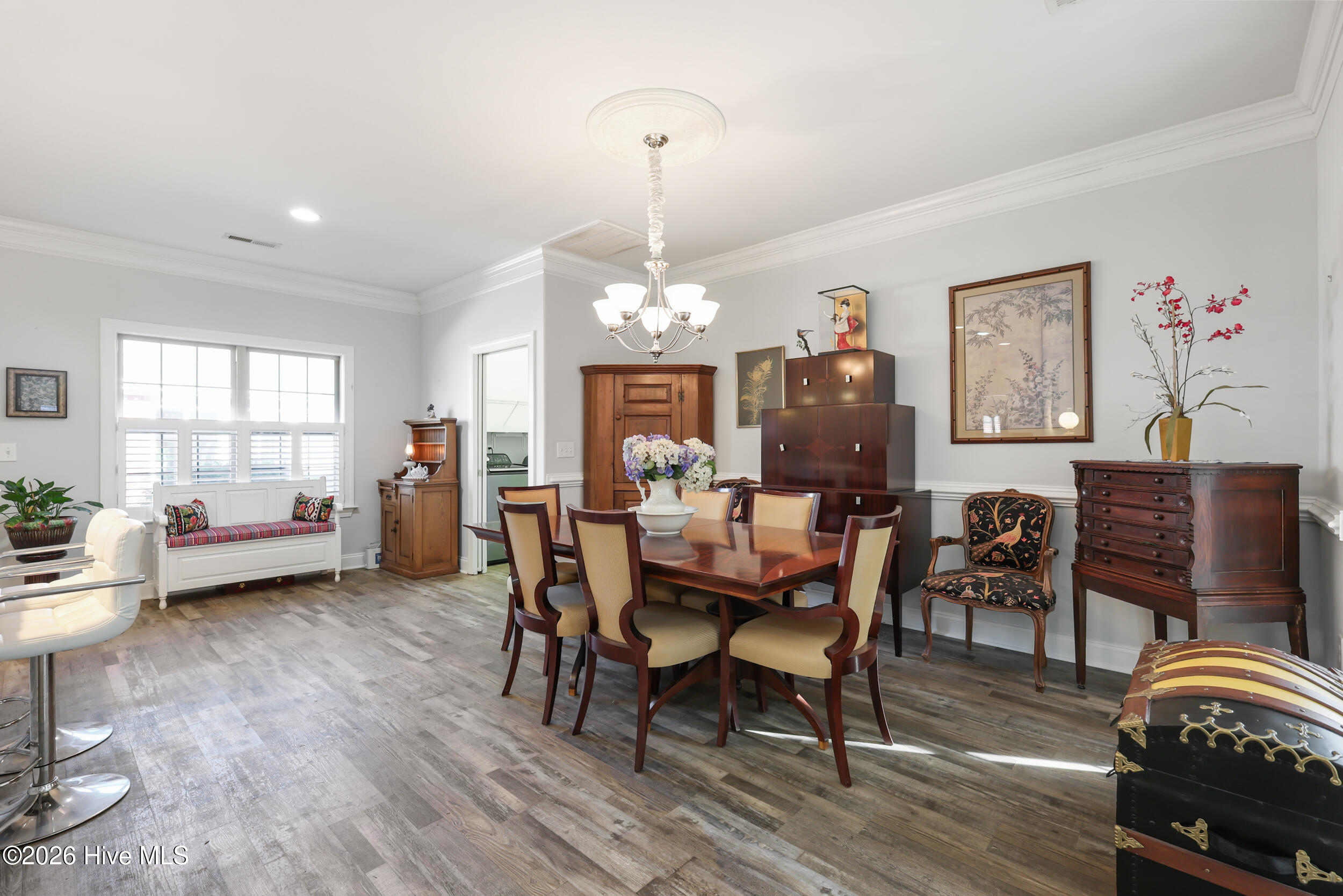 100539179 | Photo 13