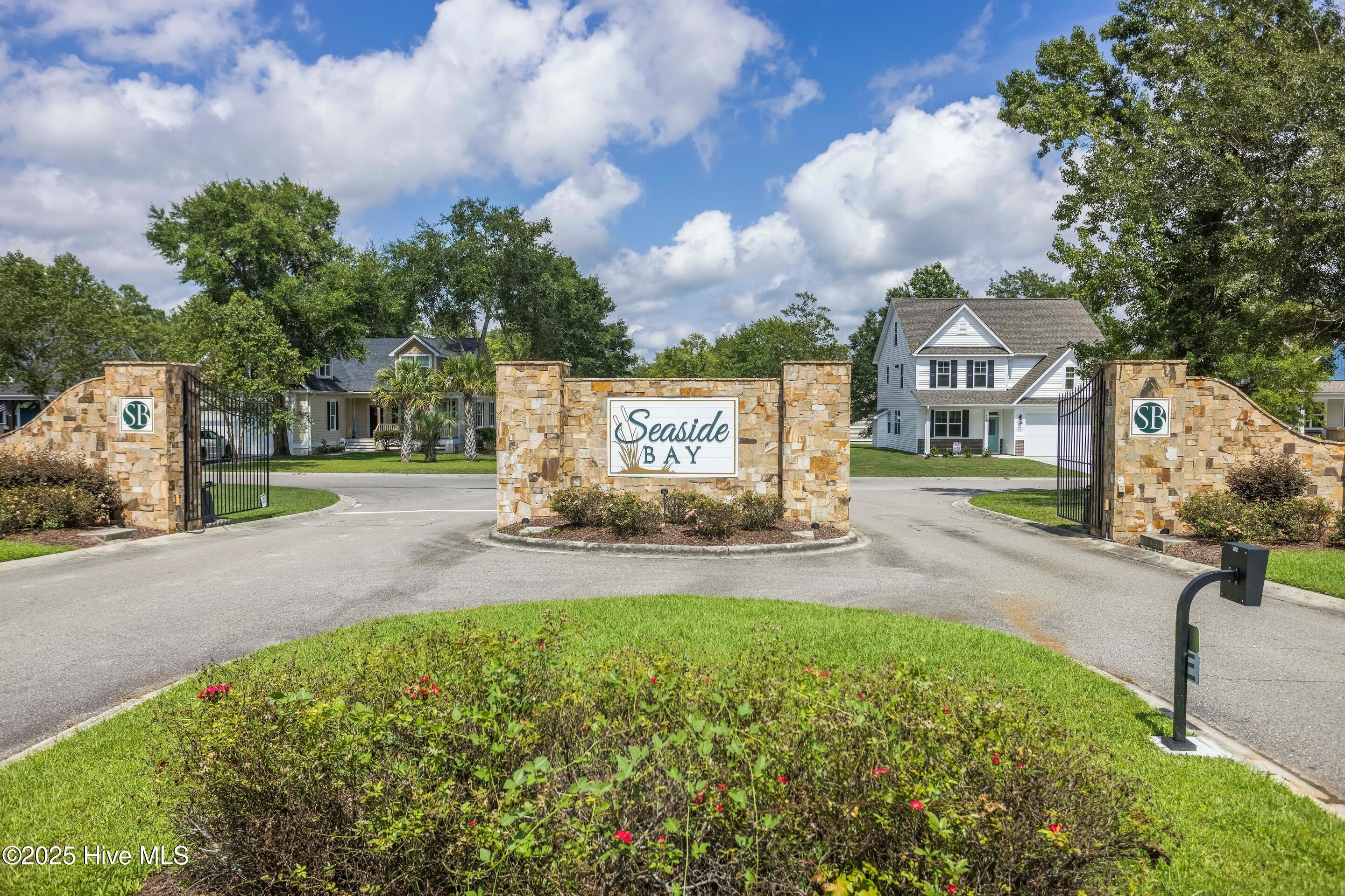 100524111 | Photo 73