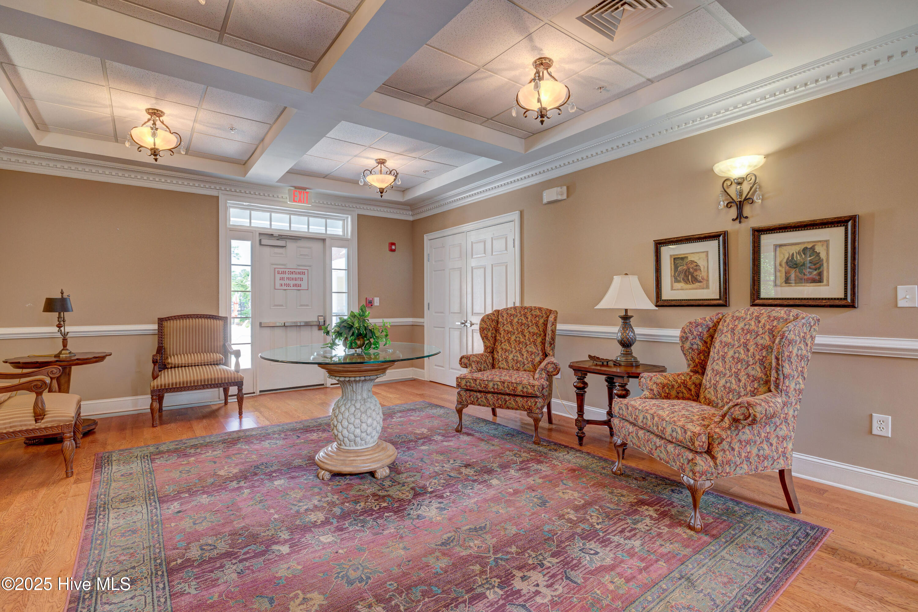 100547497 | Photo 23