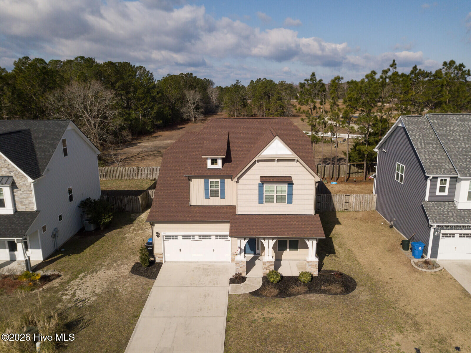 100558633 | Photo 41