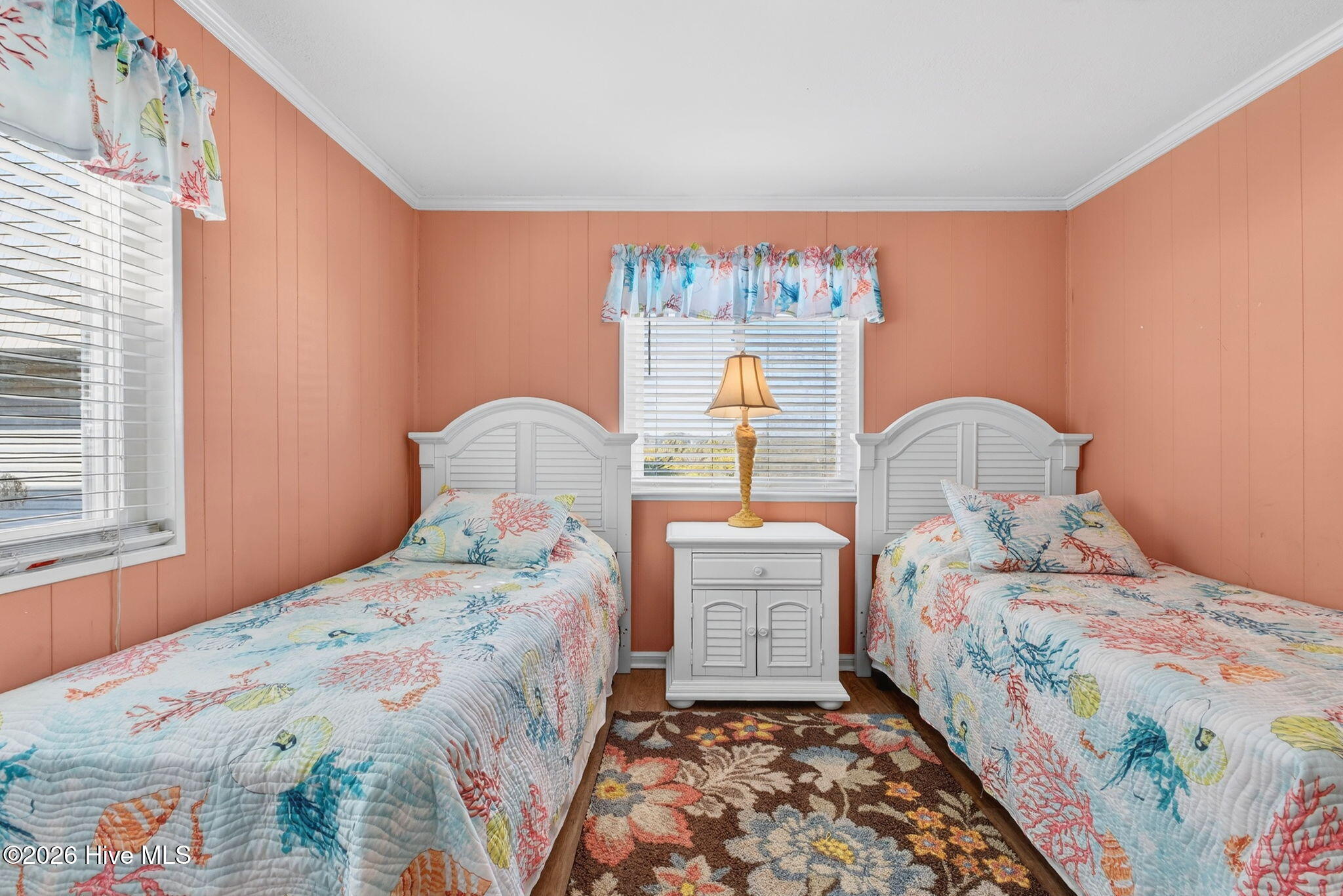 100557808 | Photo 23