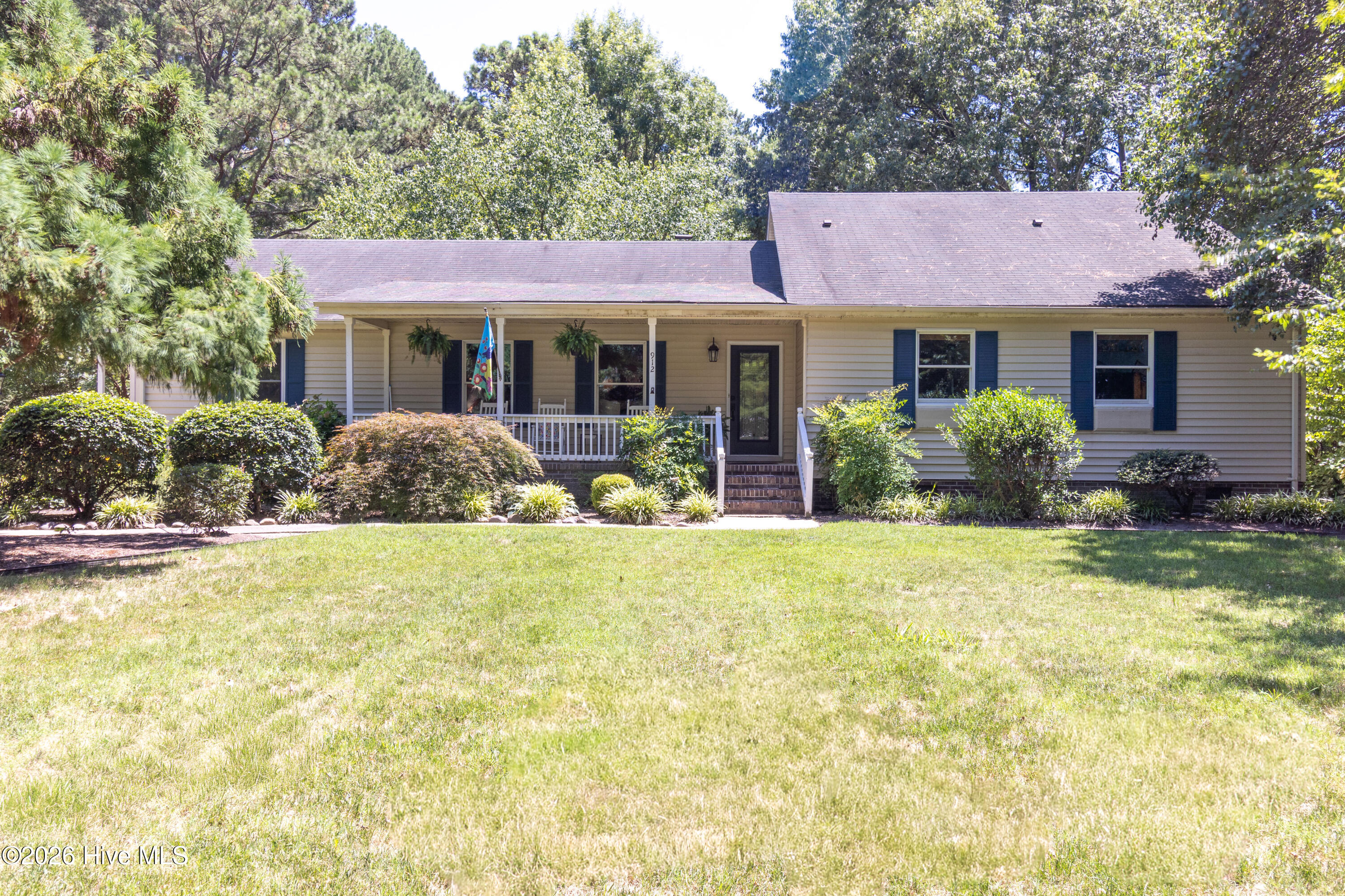 Featured listings Featured listings