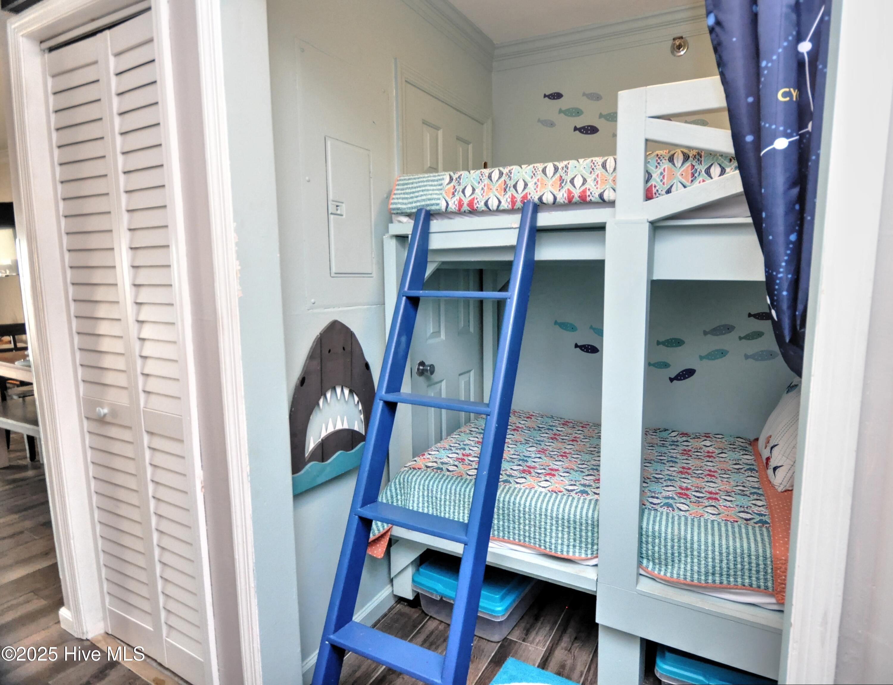 100546174 | Photo 15