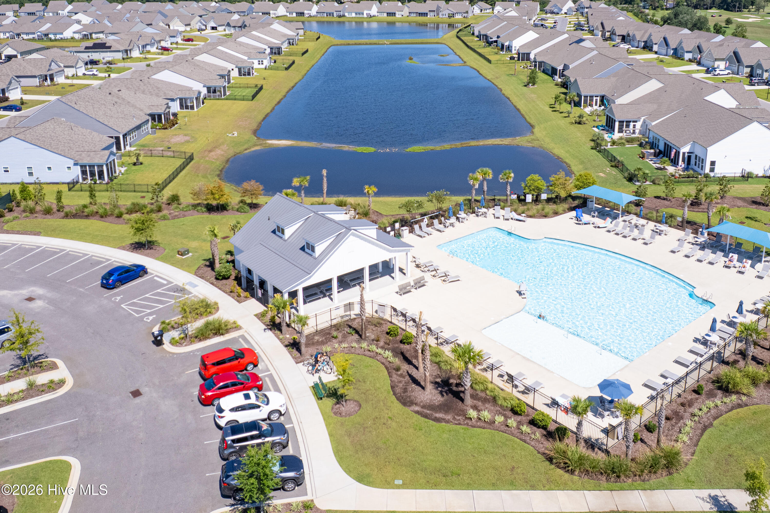 100544434 | Photo 53