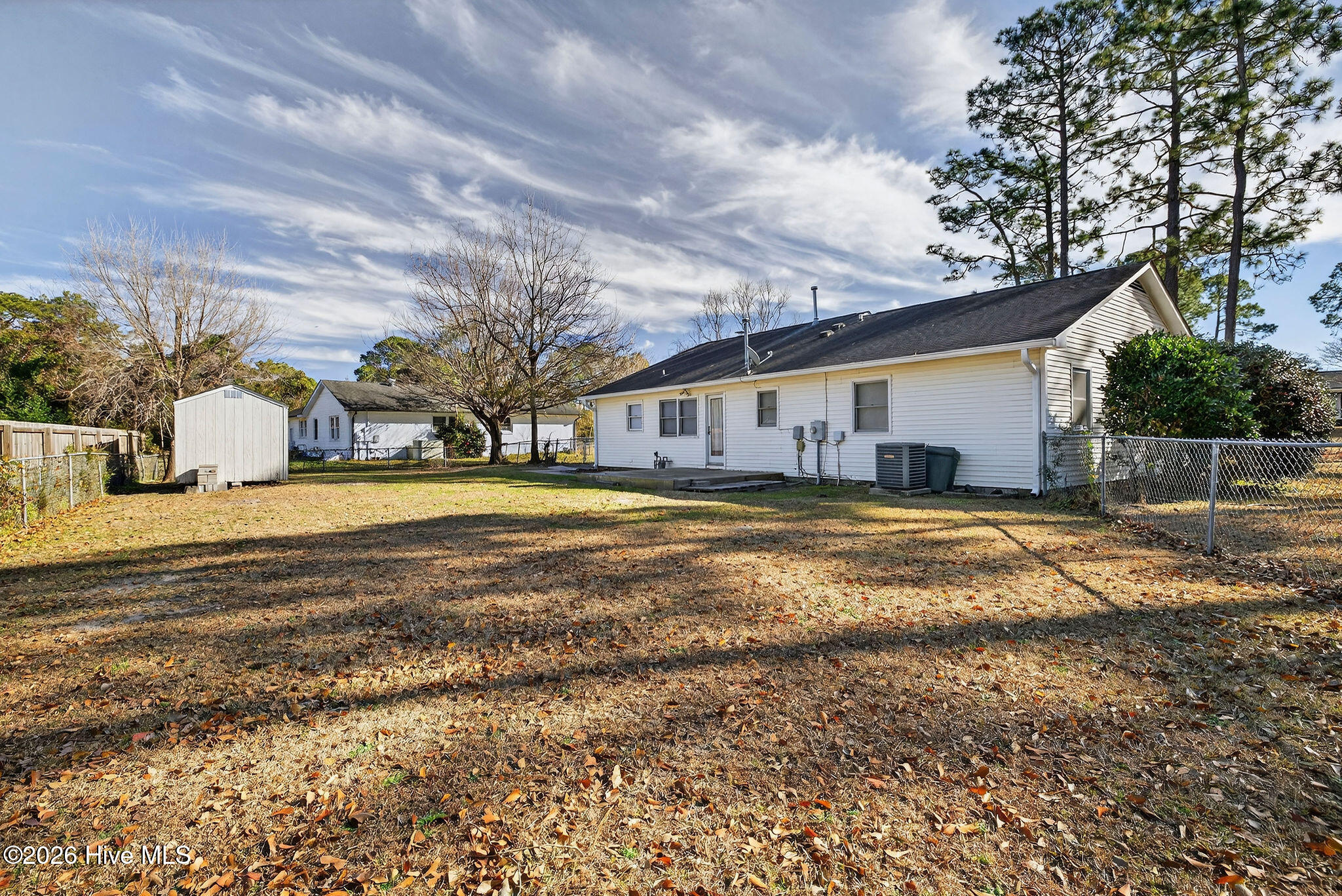 100545723 | Photo 37