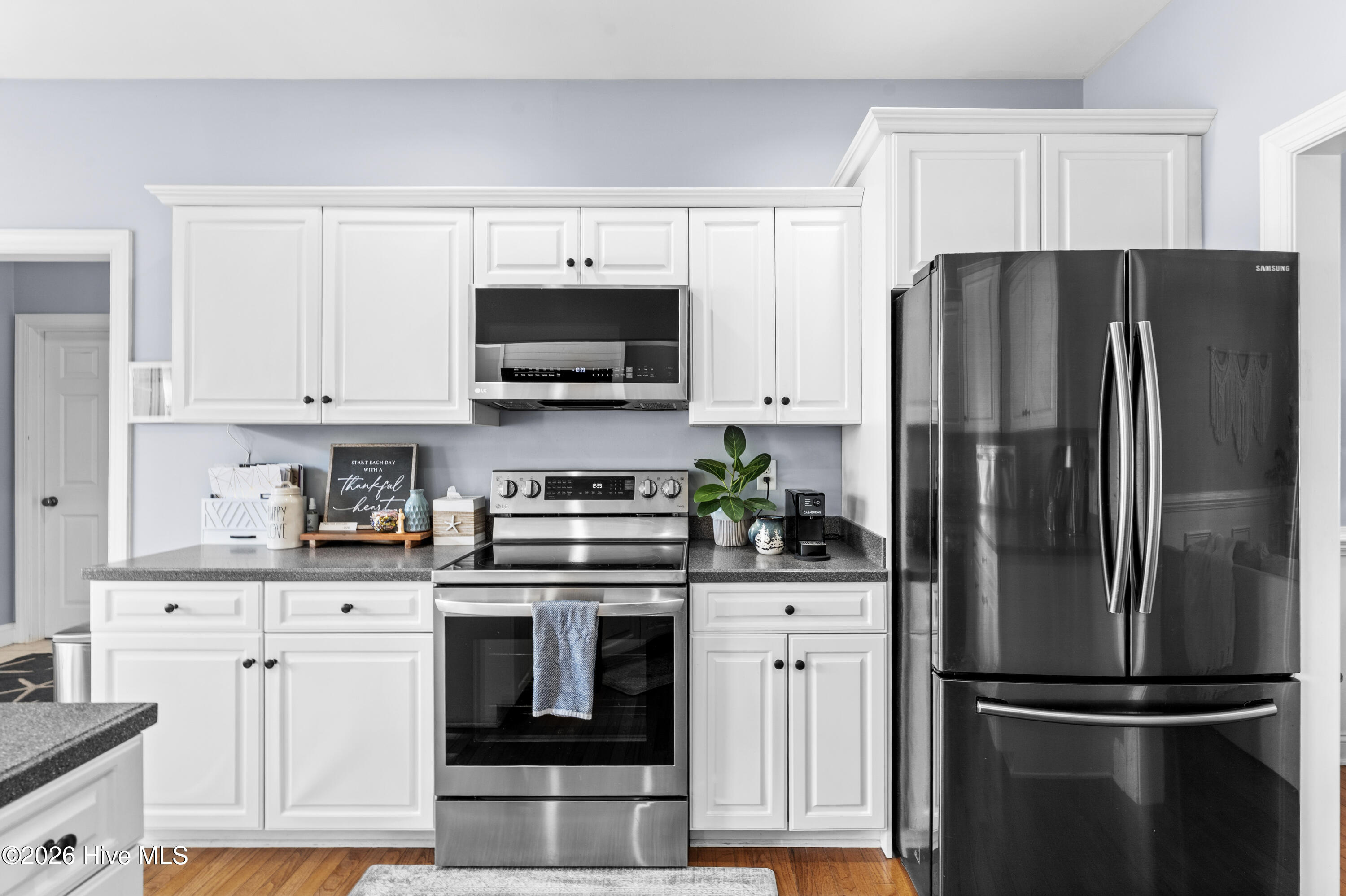 100550440 | Photo 29