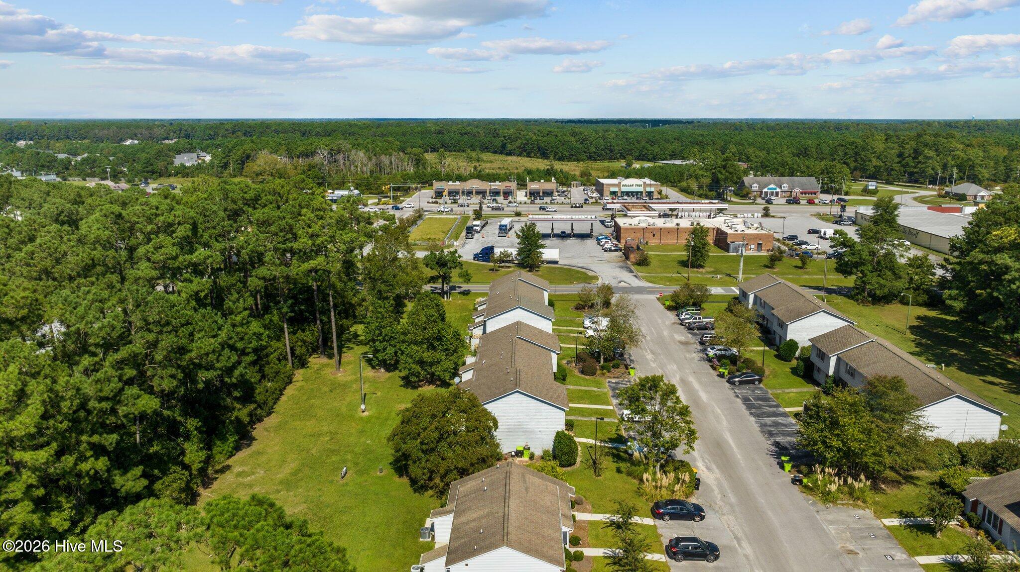 100565662 | Photo 33