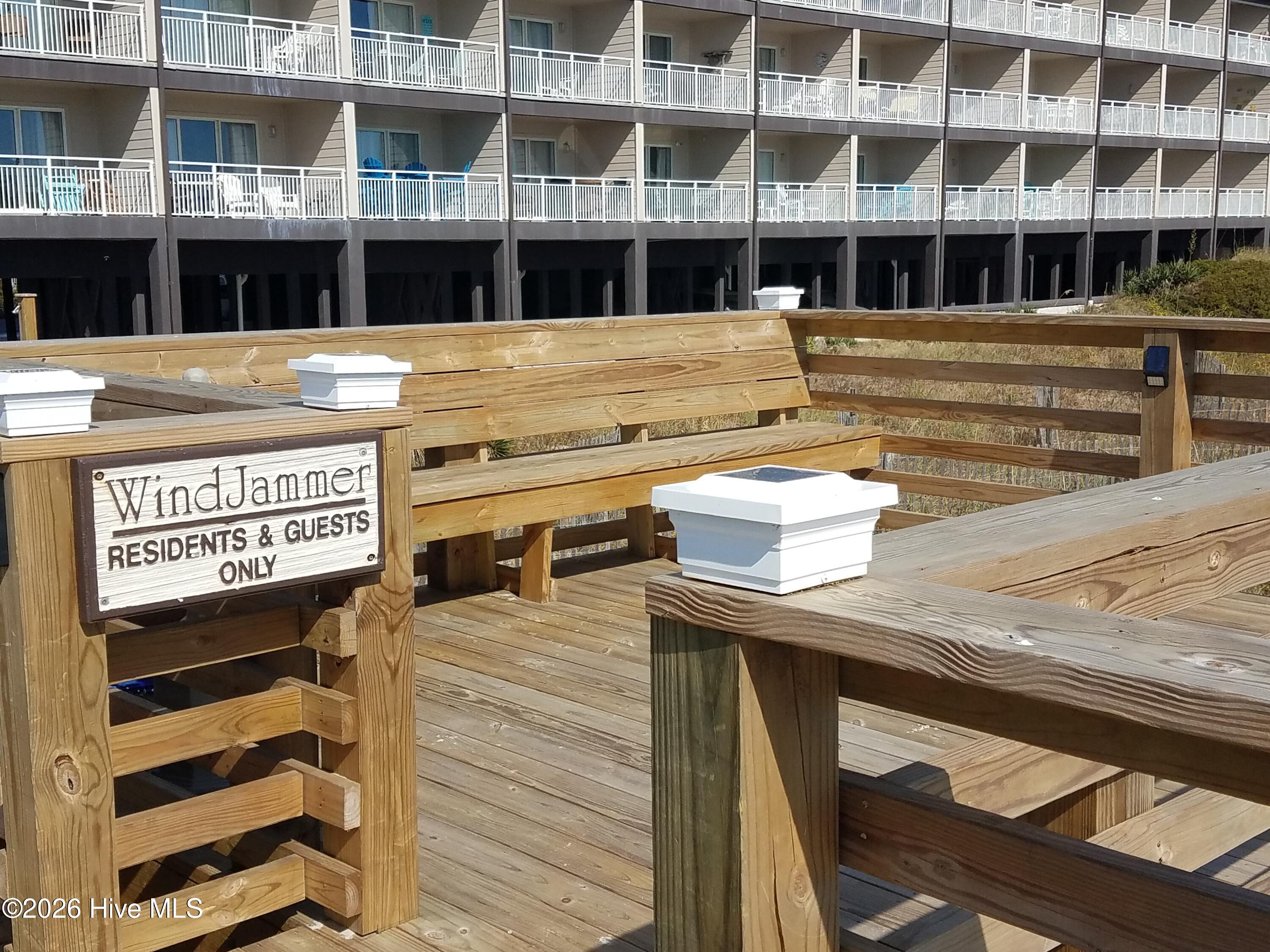 100555622 | Photo 45