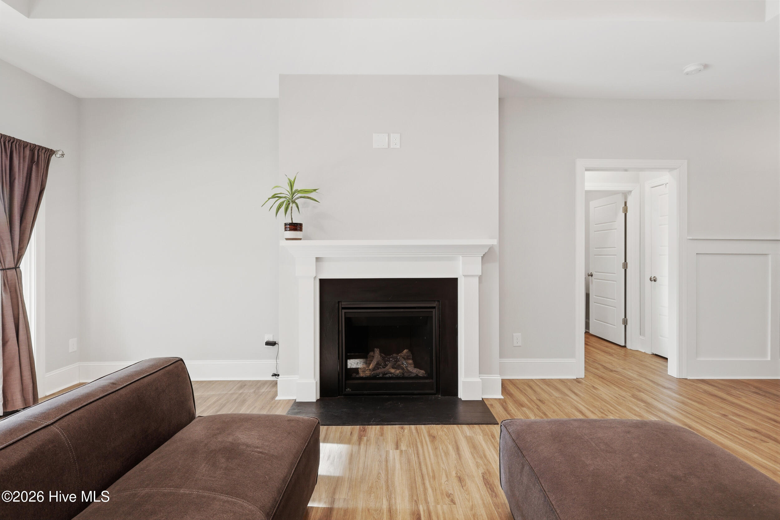 100557443 | Photo 10