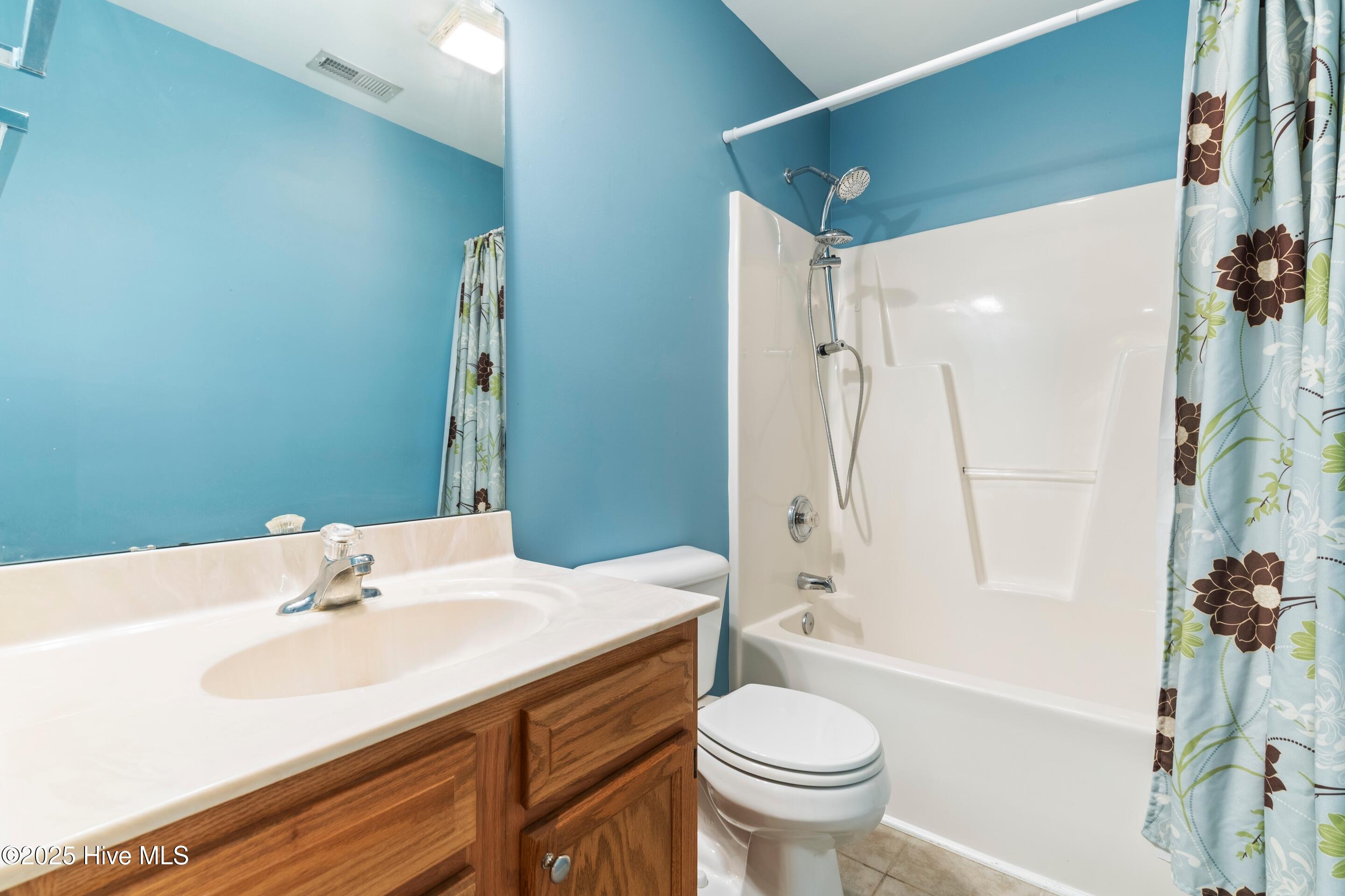 100522418 | Photo 27