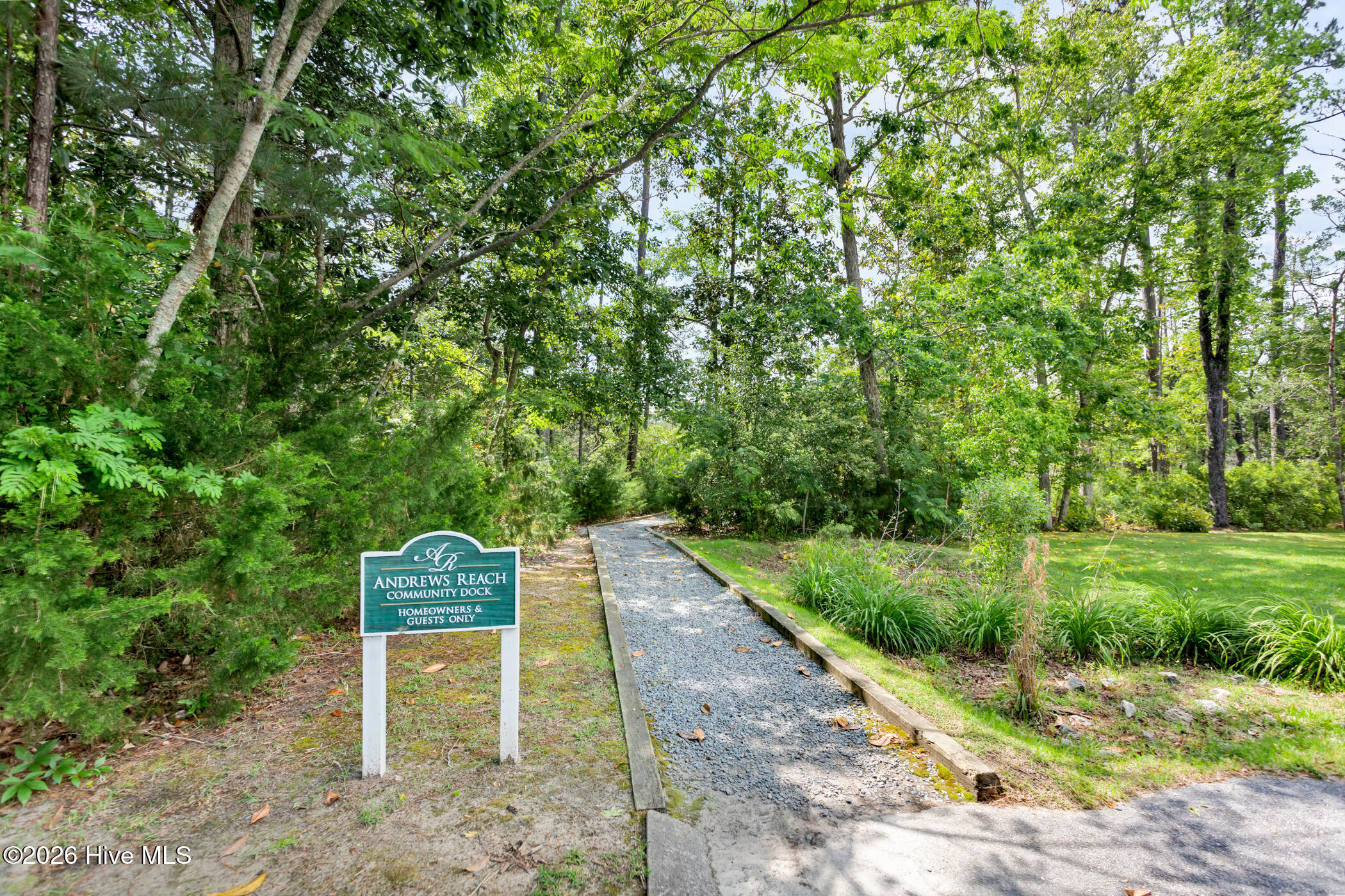 100554068 | Photo 60