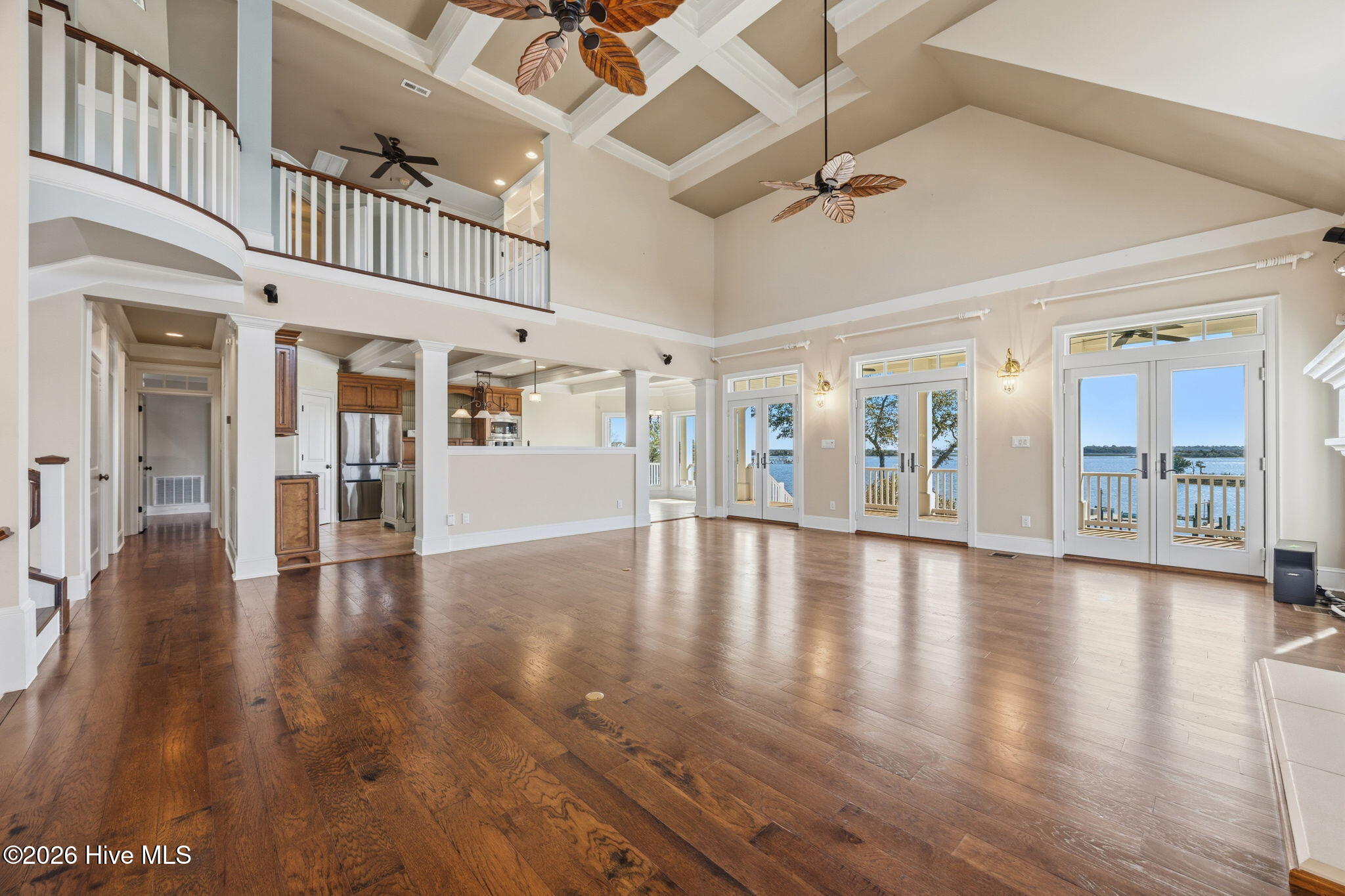 100561060 | Photo 10