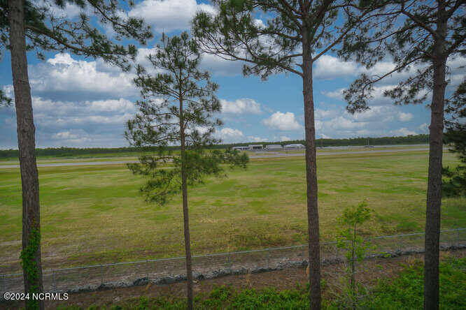 100489556 | Photo 50