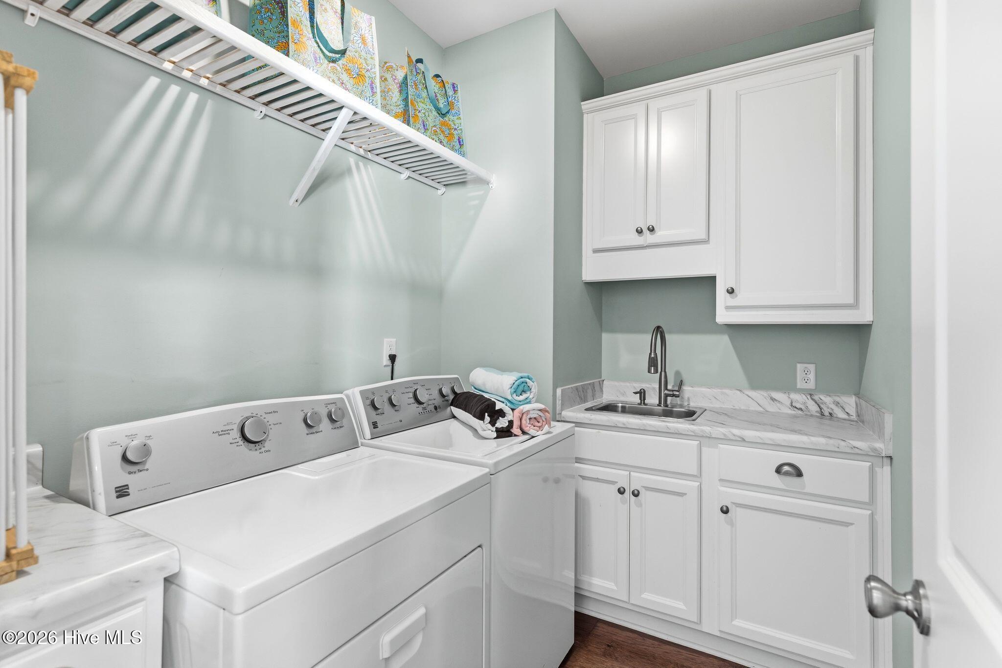 100559655 | Photo 30