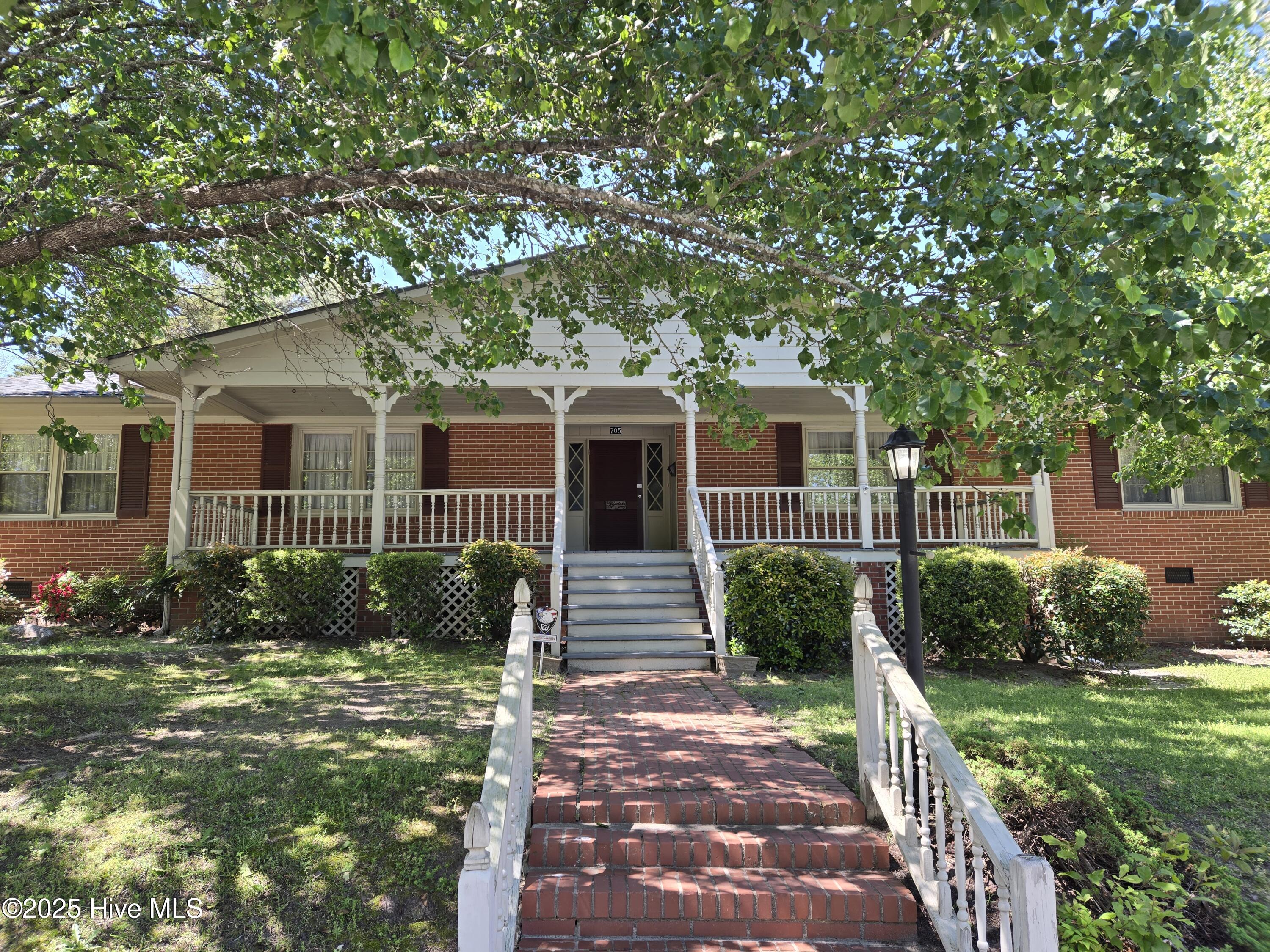 705 School Drive, Williamston, NC, 27892