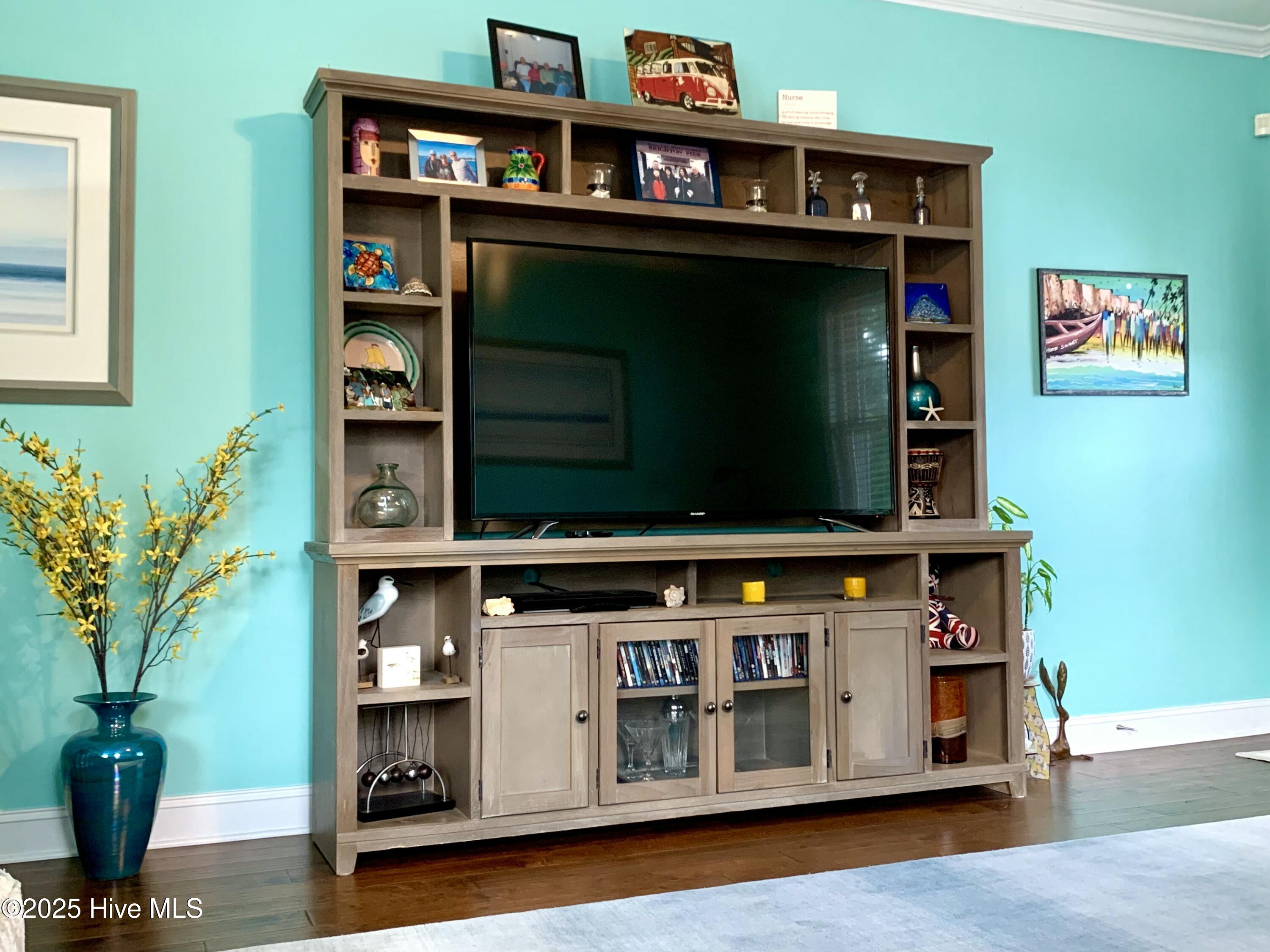 100536015 | Photo 13