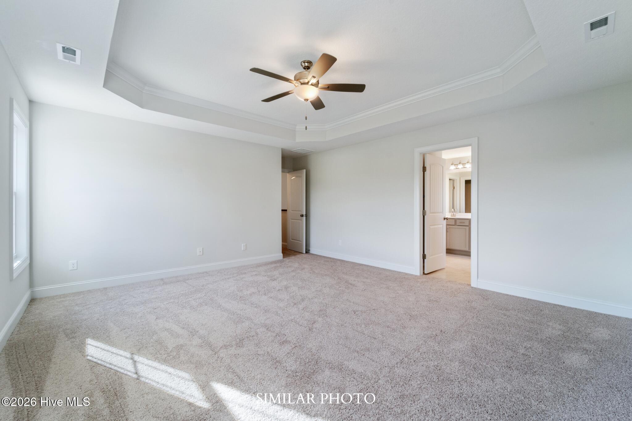 100561558 | Photo 19