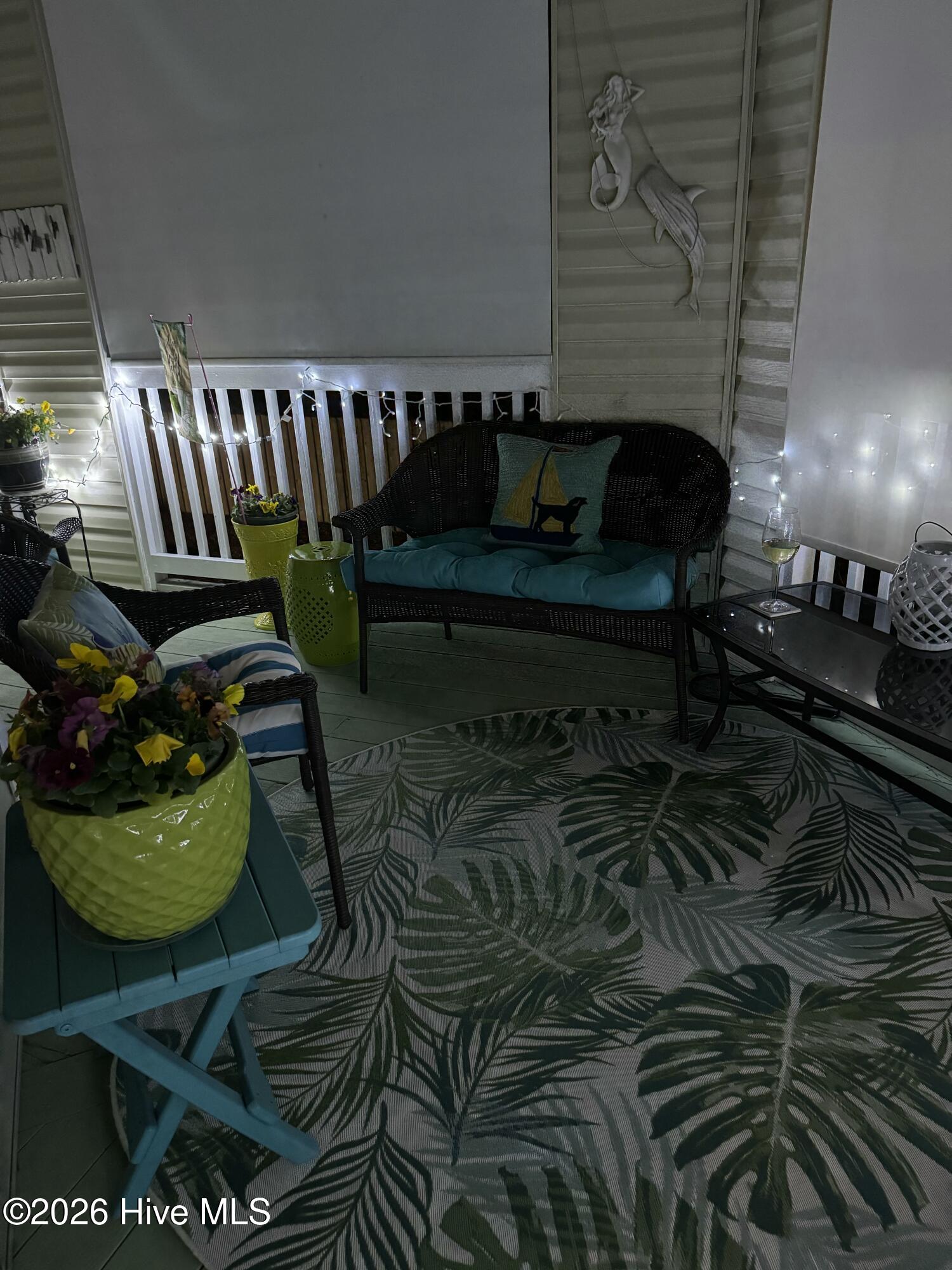 100557540 | Photo 43