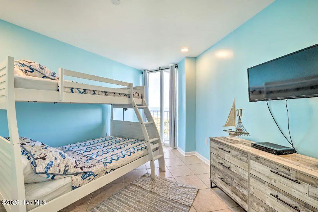 100541953 | Photo 17