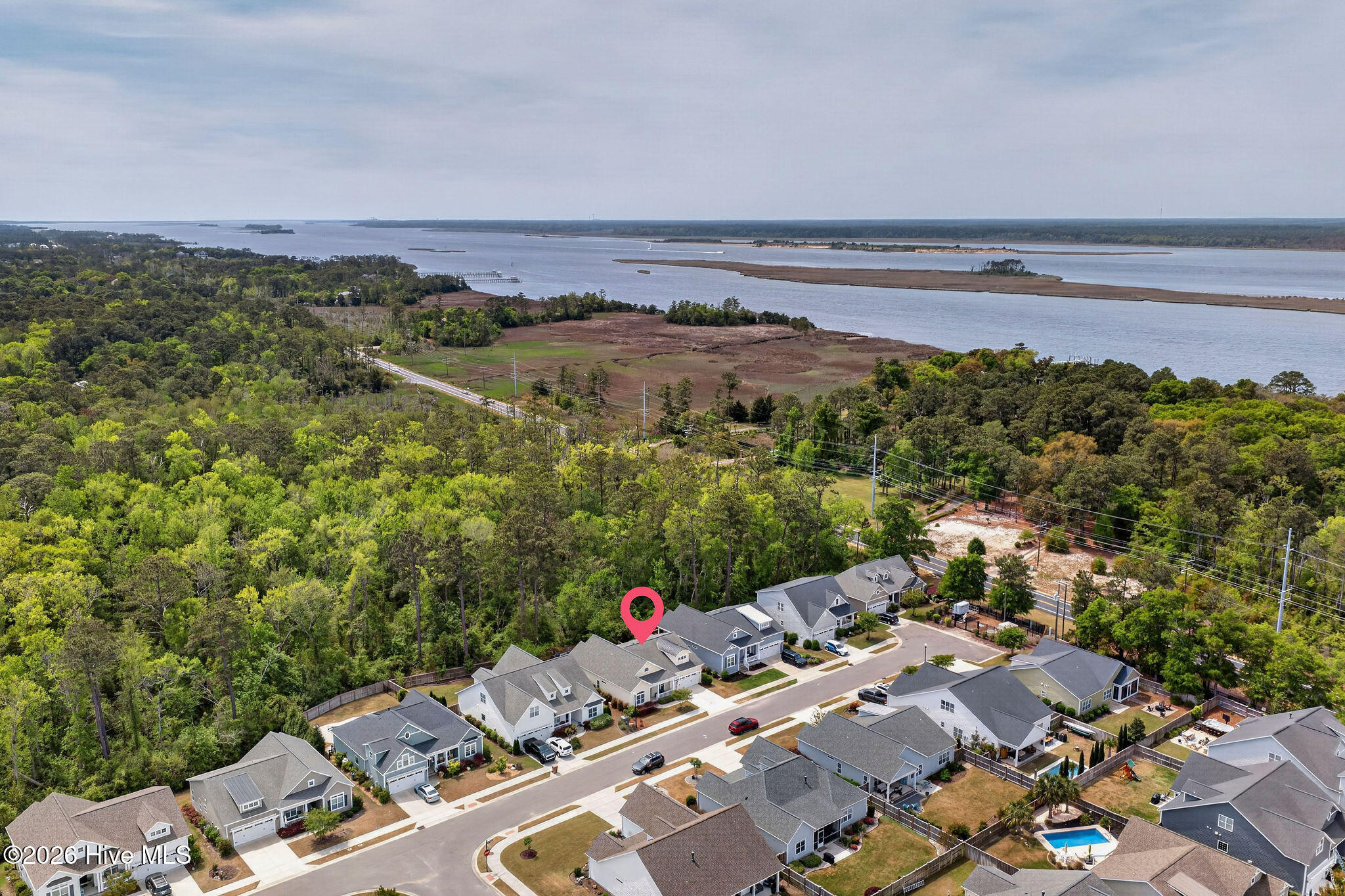 100567052 | Photo 49