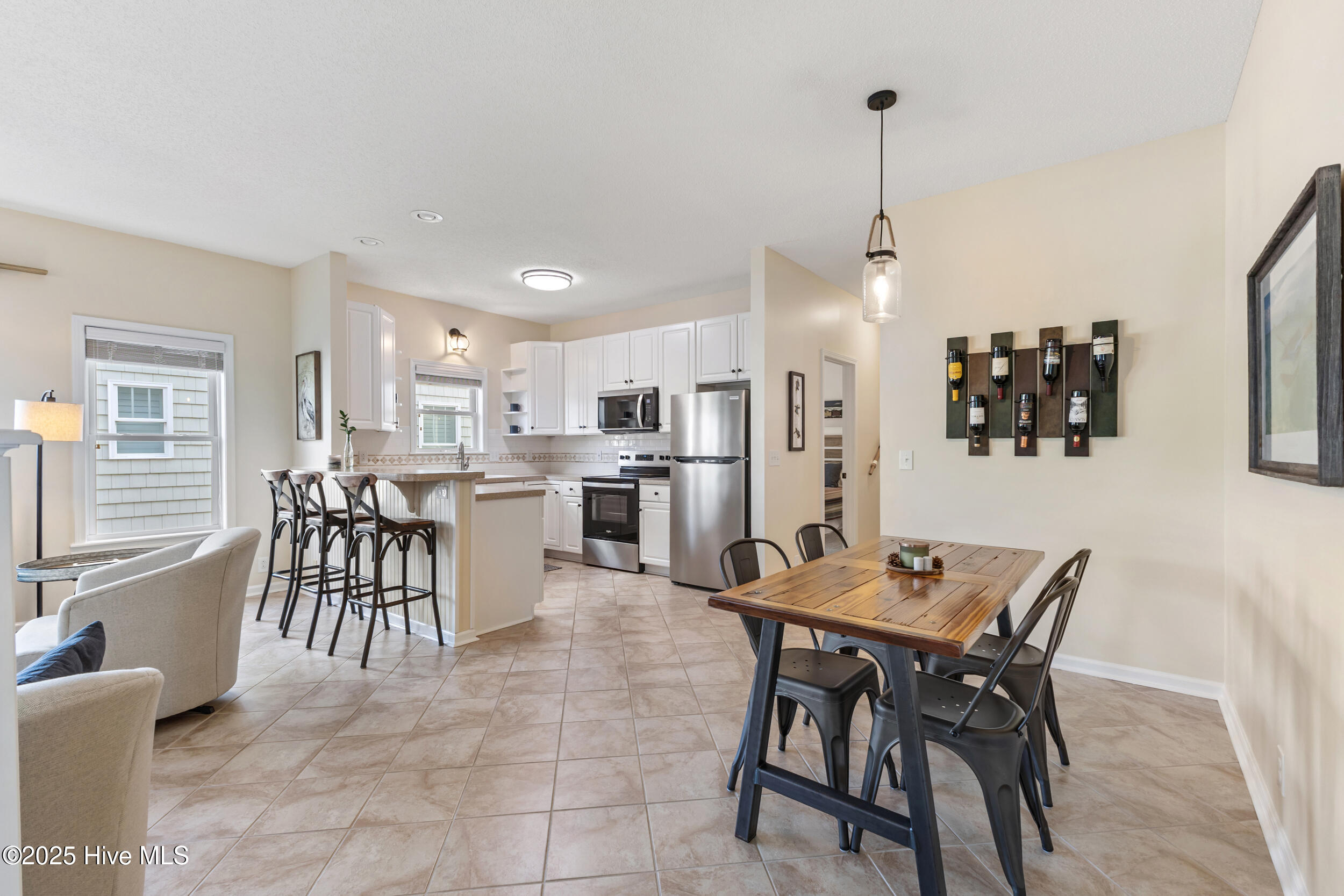 100544226 | Photo 10