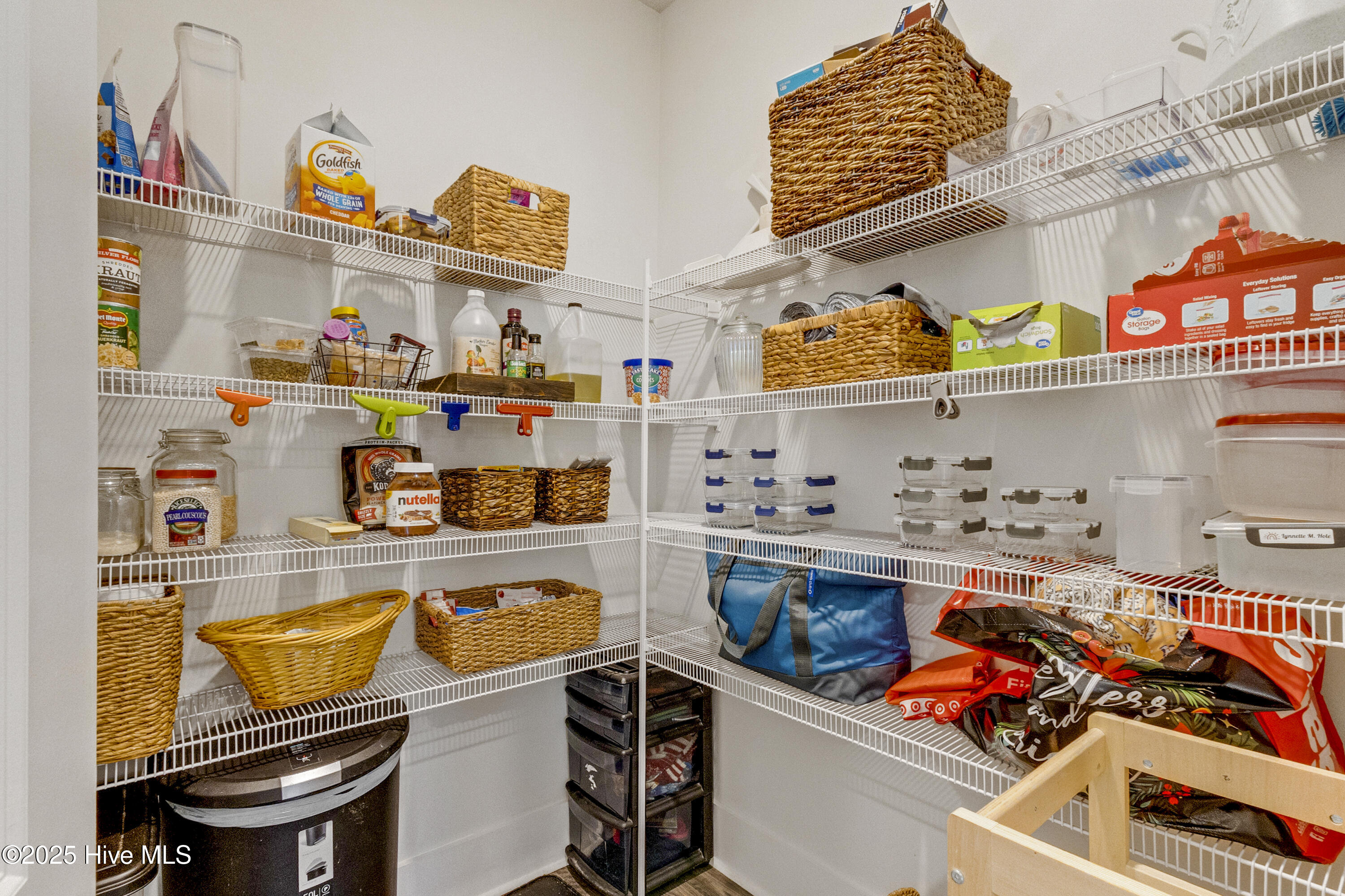 100545579 | Photo 18