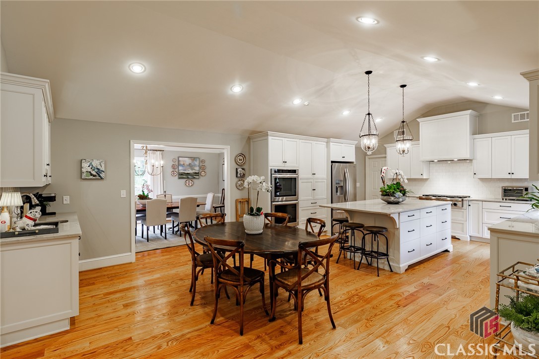 1060 Woodhollow Lane