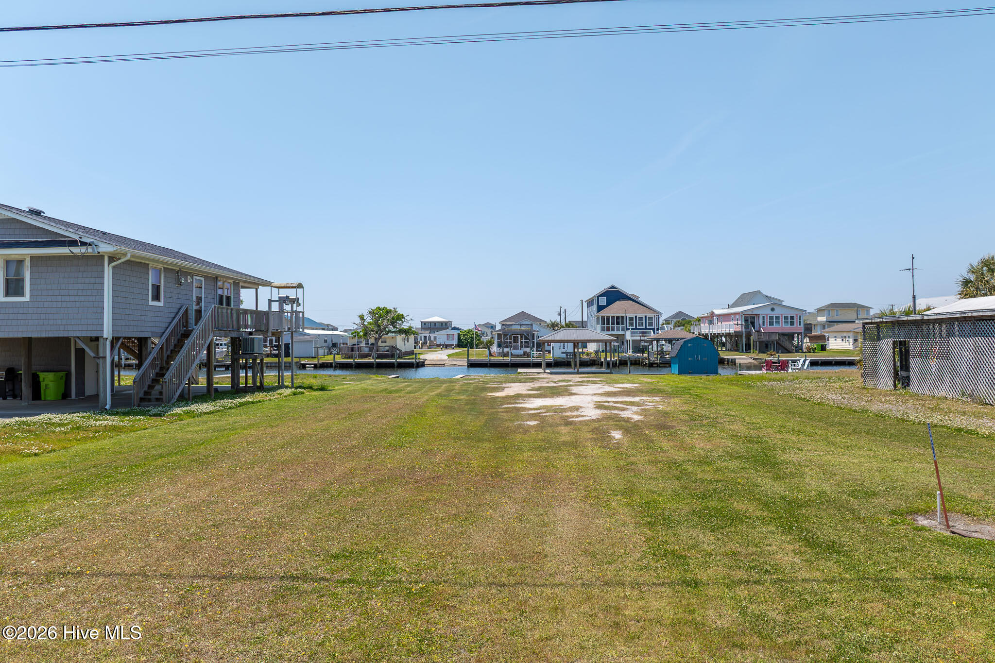 100569723 | Photo 12